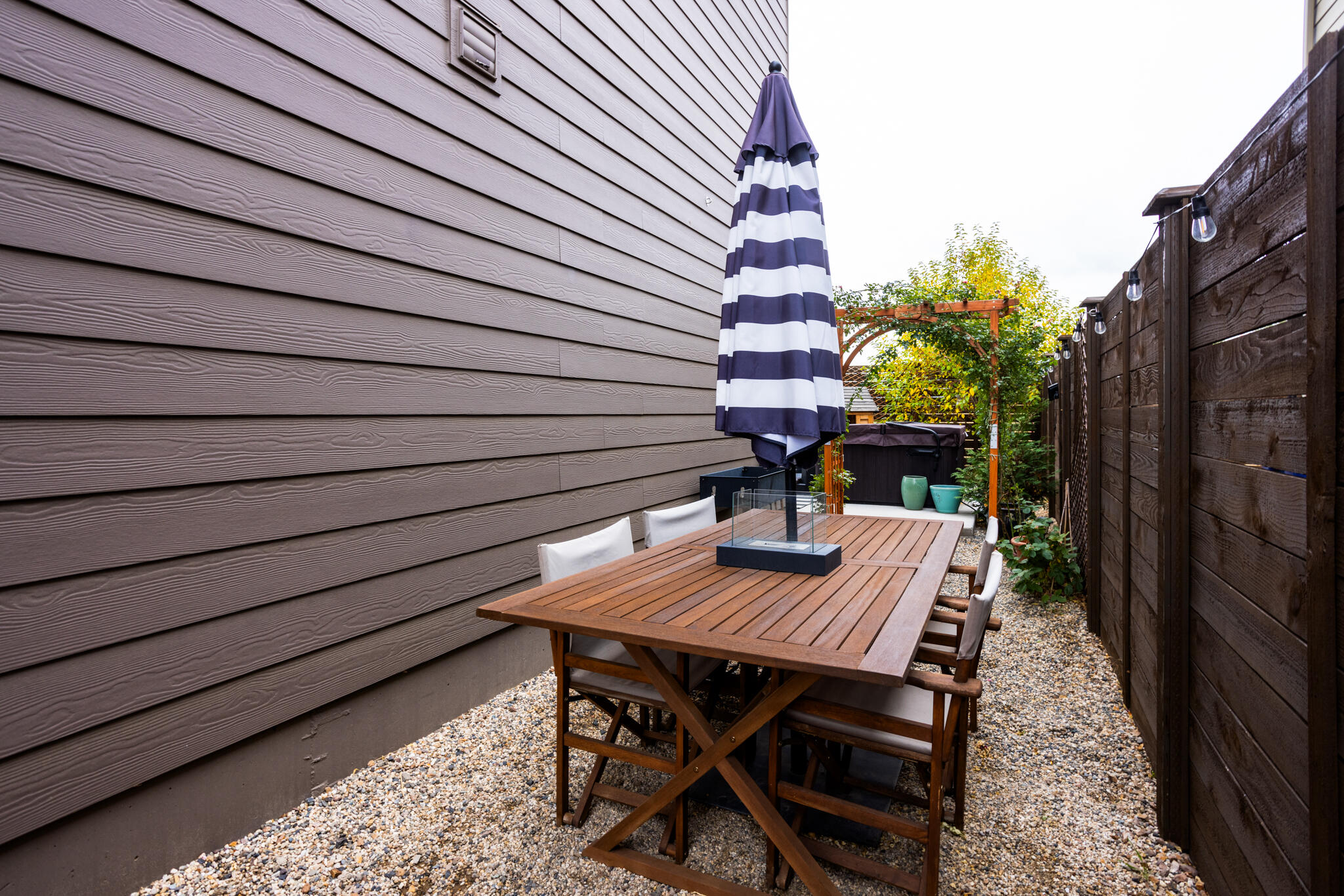 20551 SE Cameron Avenue