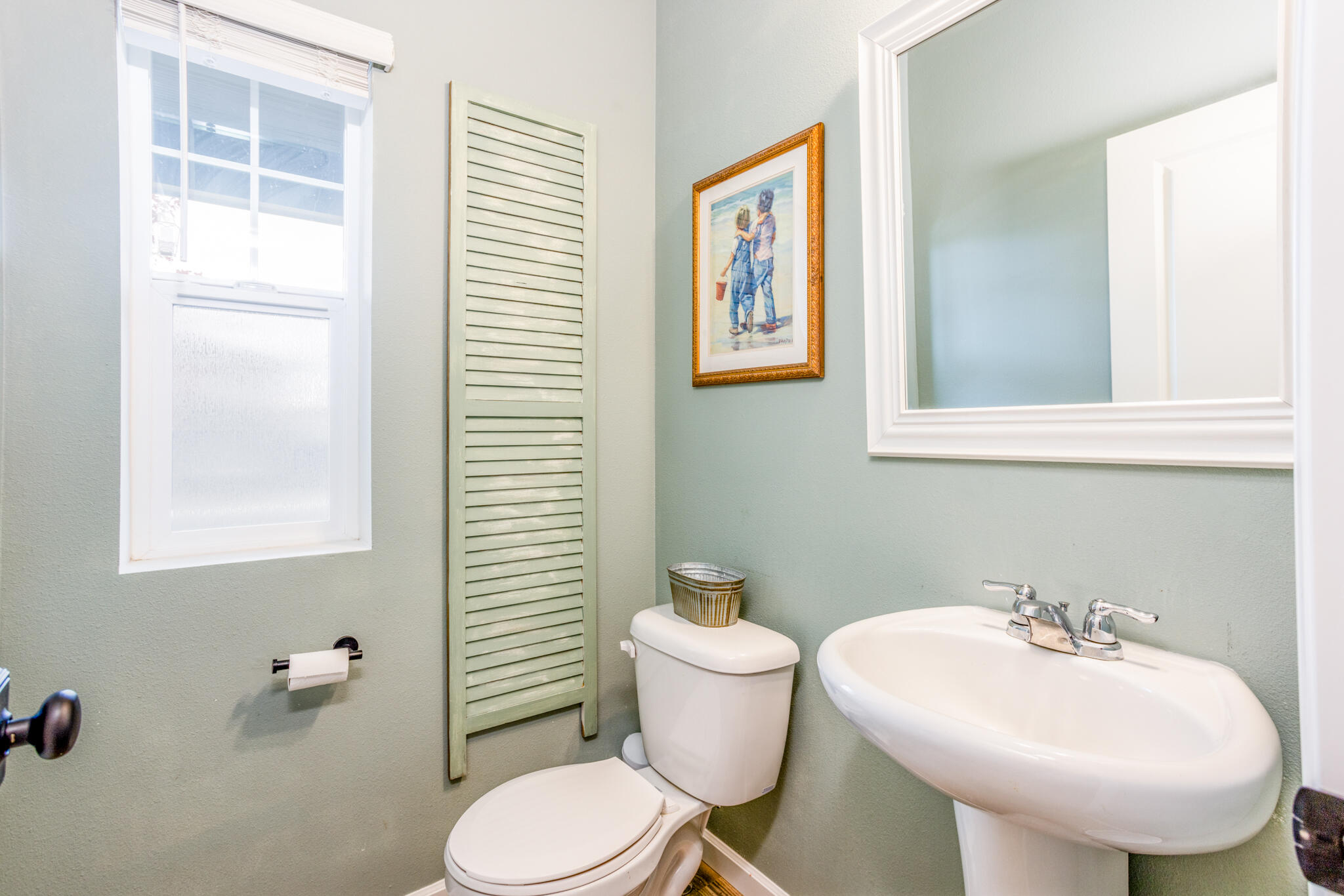 20551 SE Cameron Avenue