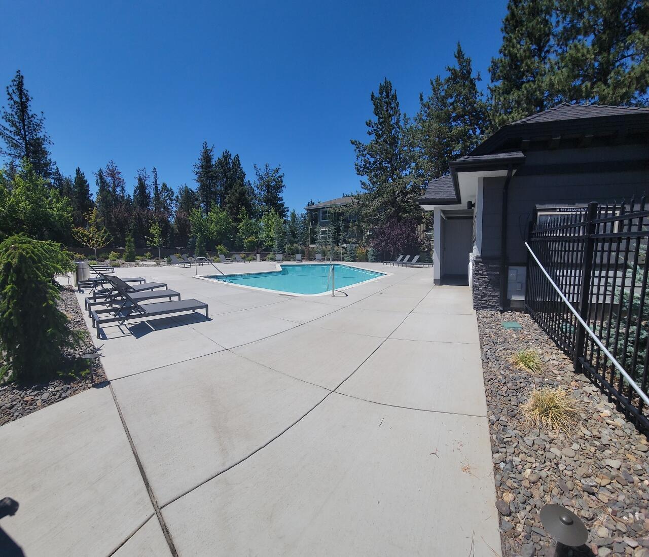 20551 SE Cameron Avenue