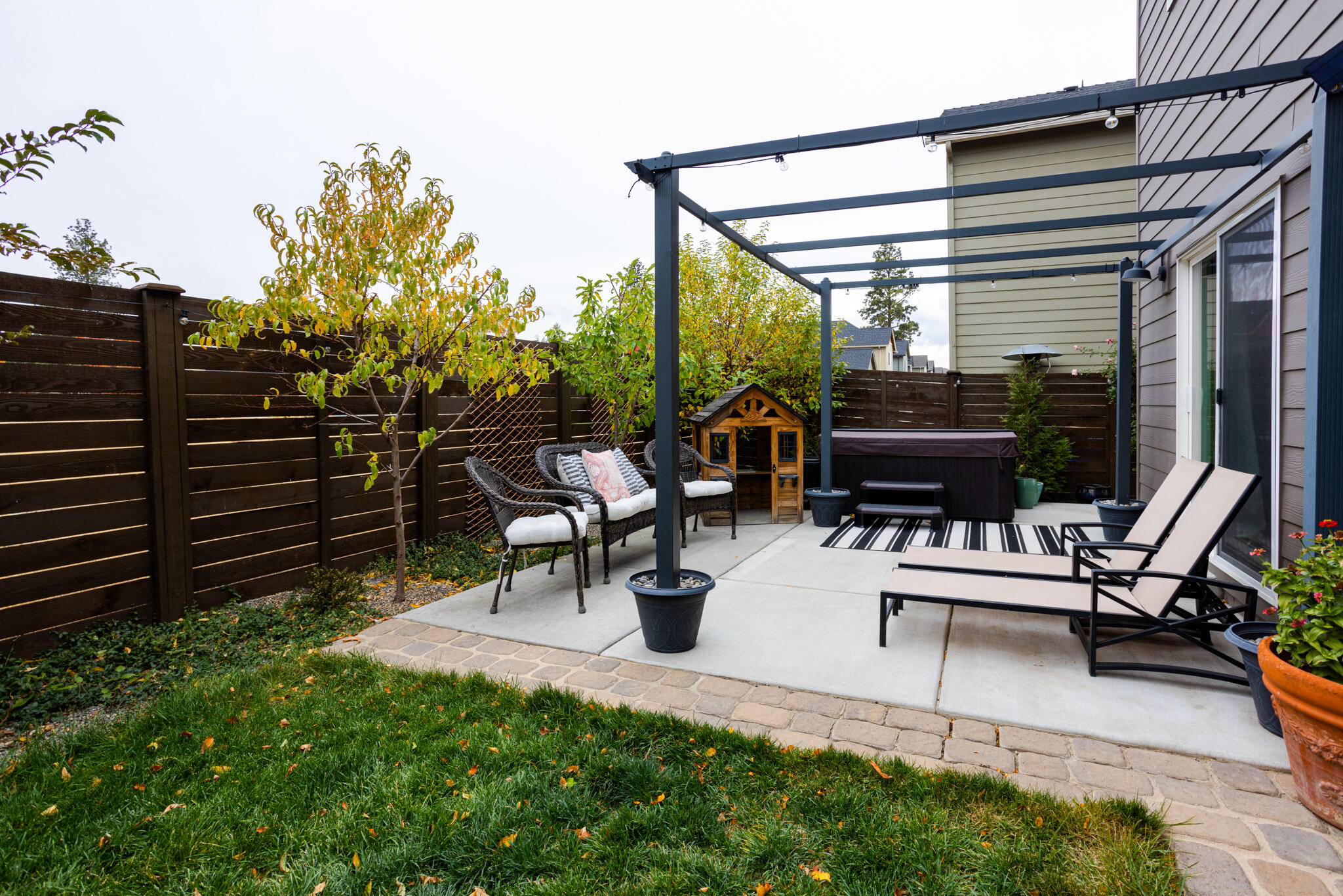 20551 SE Cameron Avenue