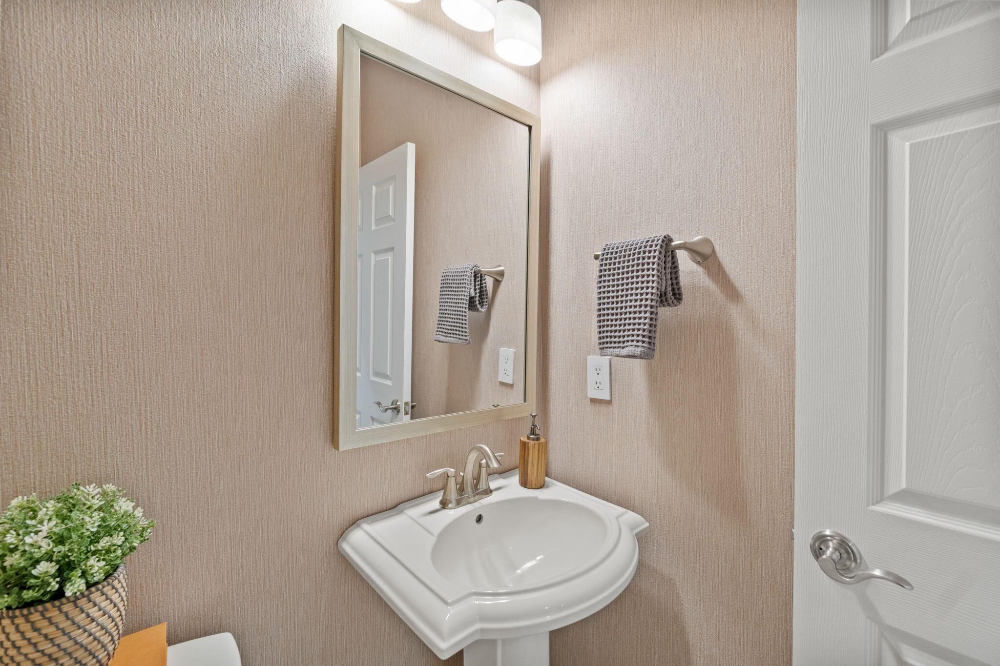 19405 Ironwood Circle