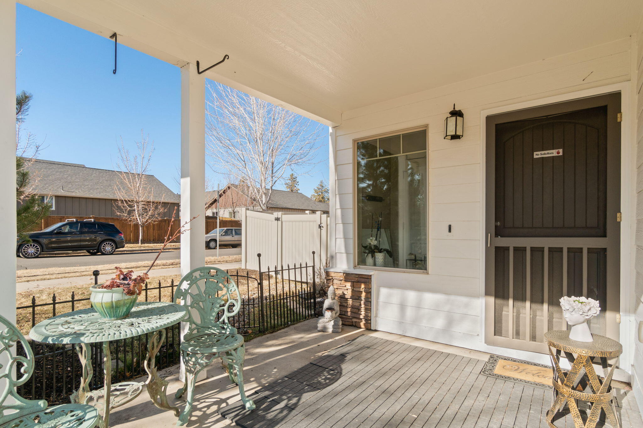 632 SE Glengarry Place