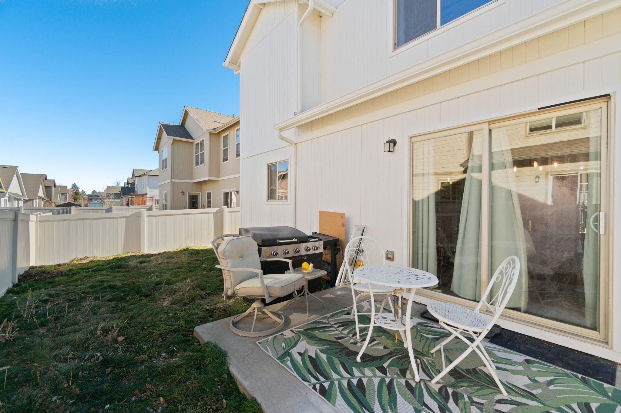 632 SE Glengarry Place