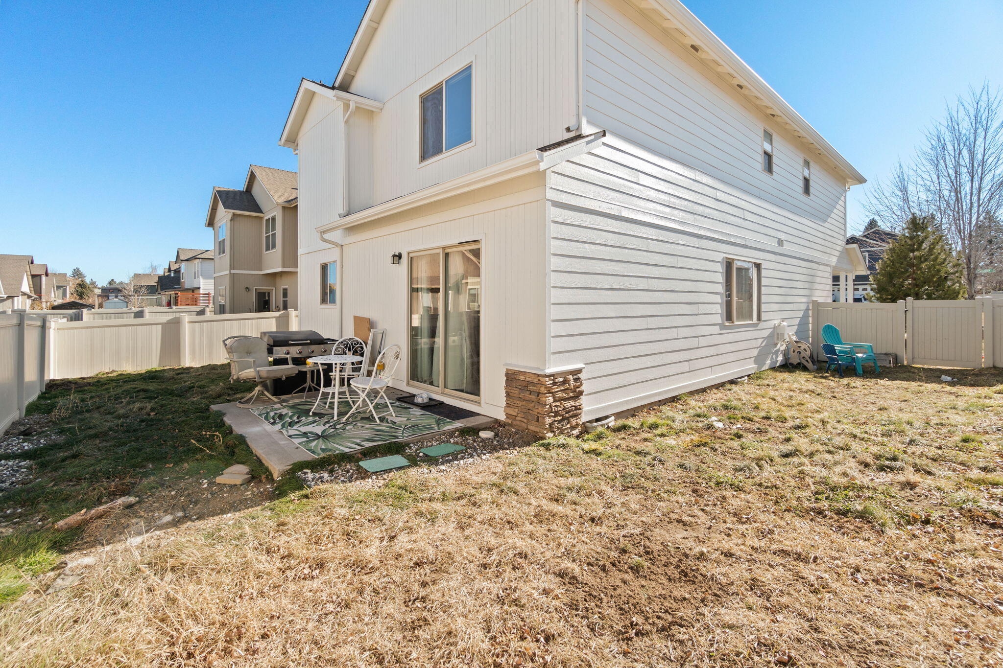 632 SE Glengarry Place