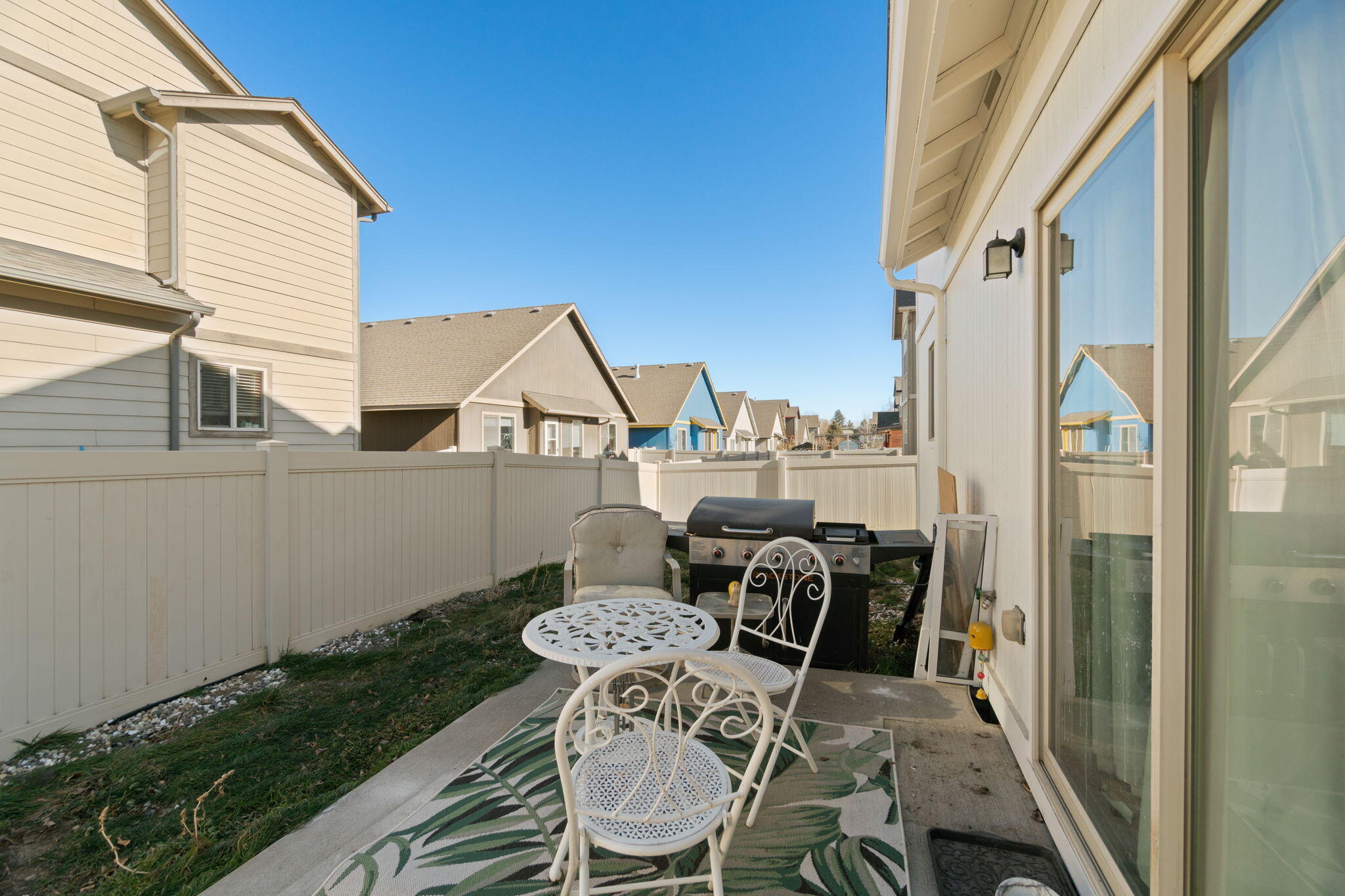 632 SE Glengarry Place