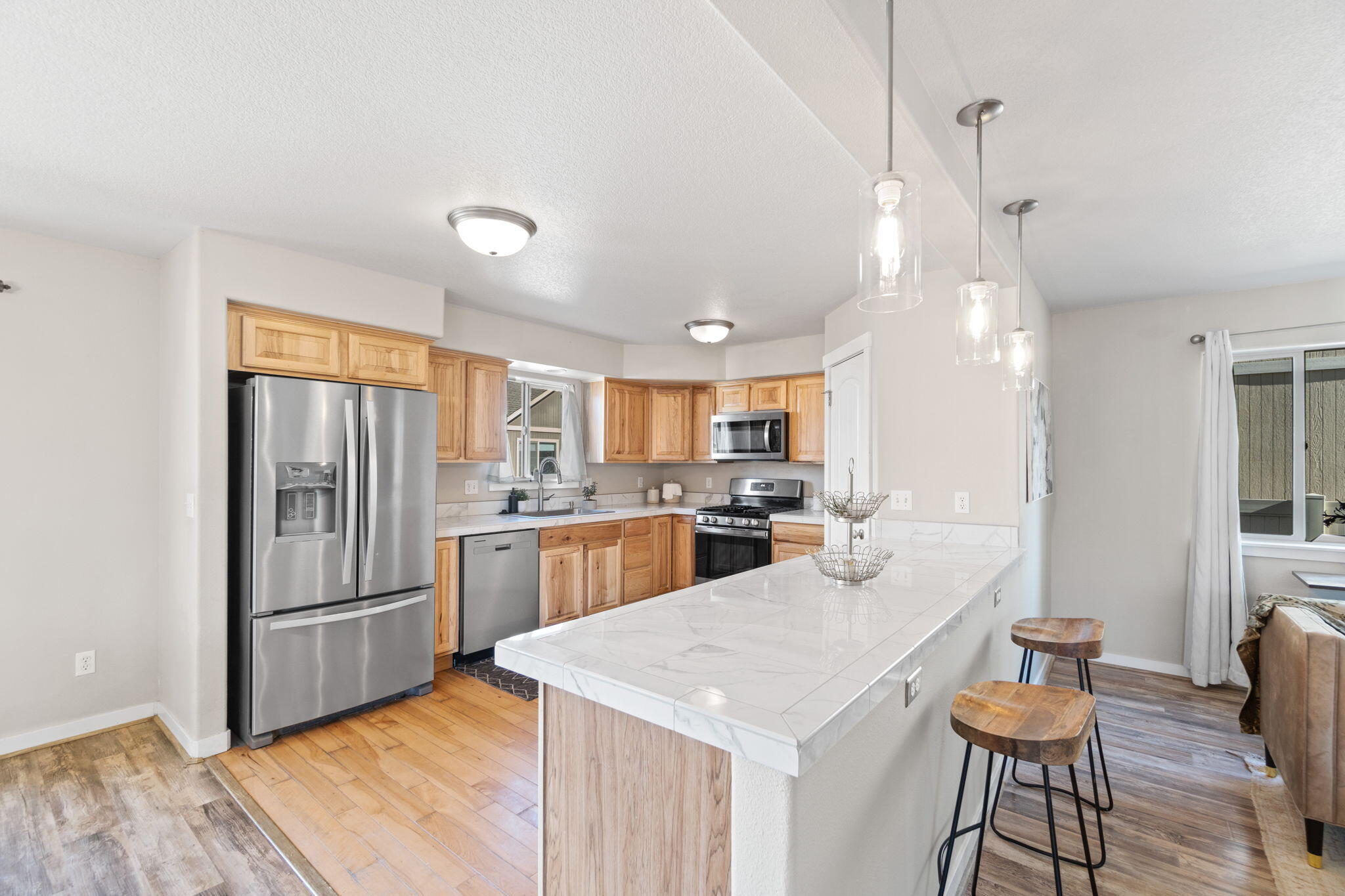 632 SE Glengarry Place