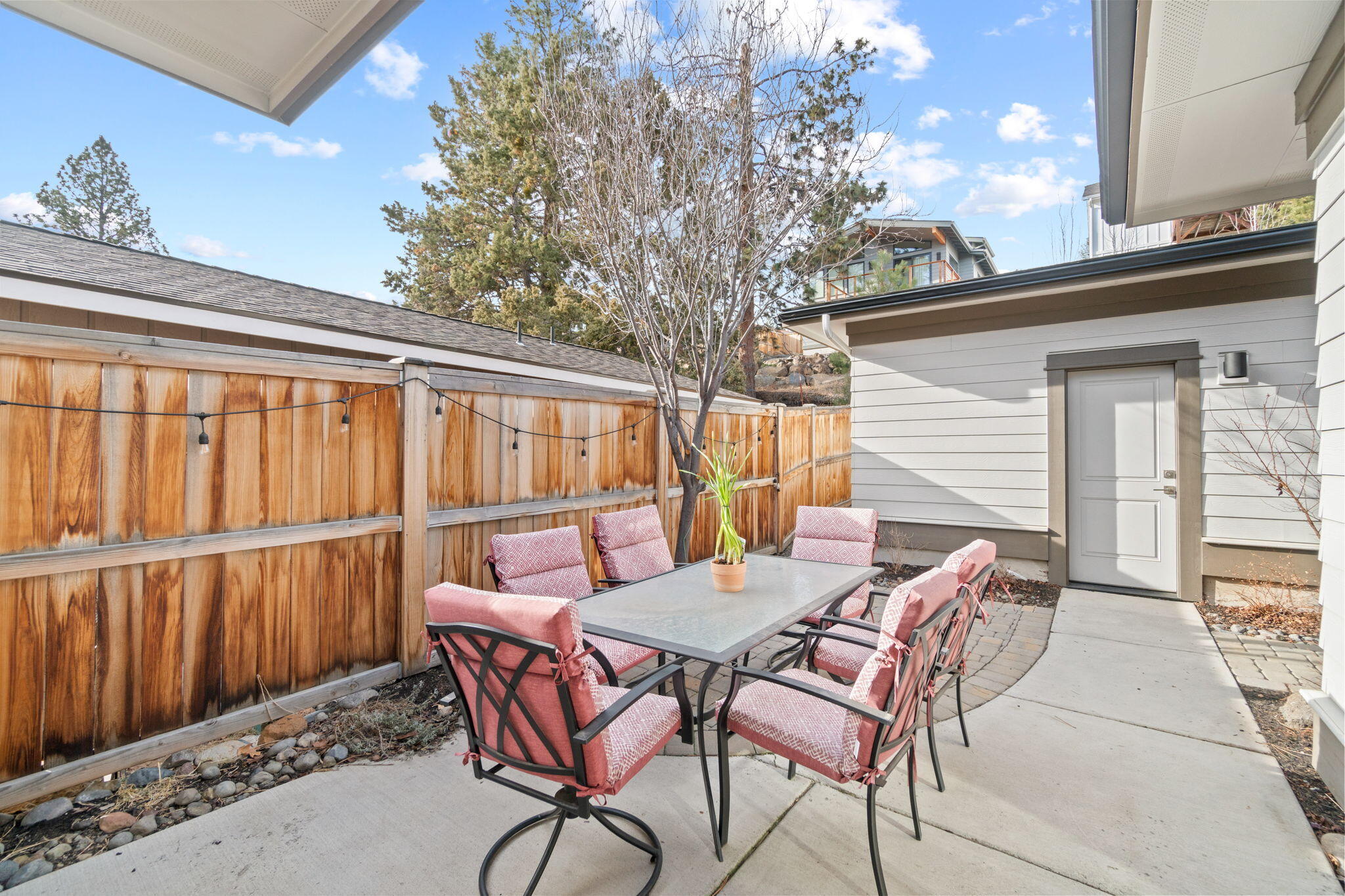 2317 NW Awbrey Court