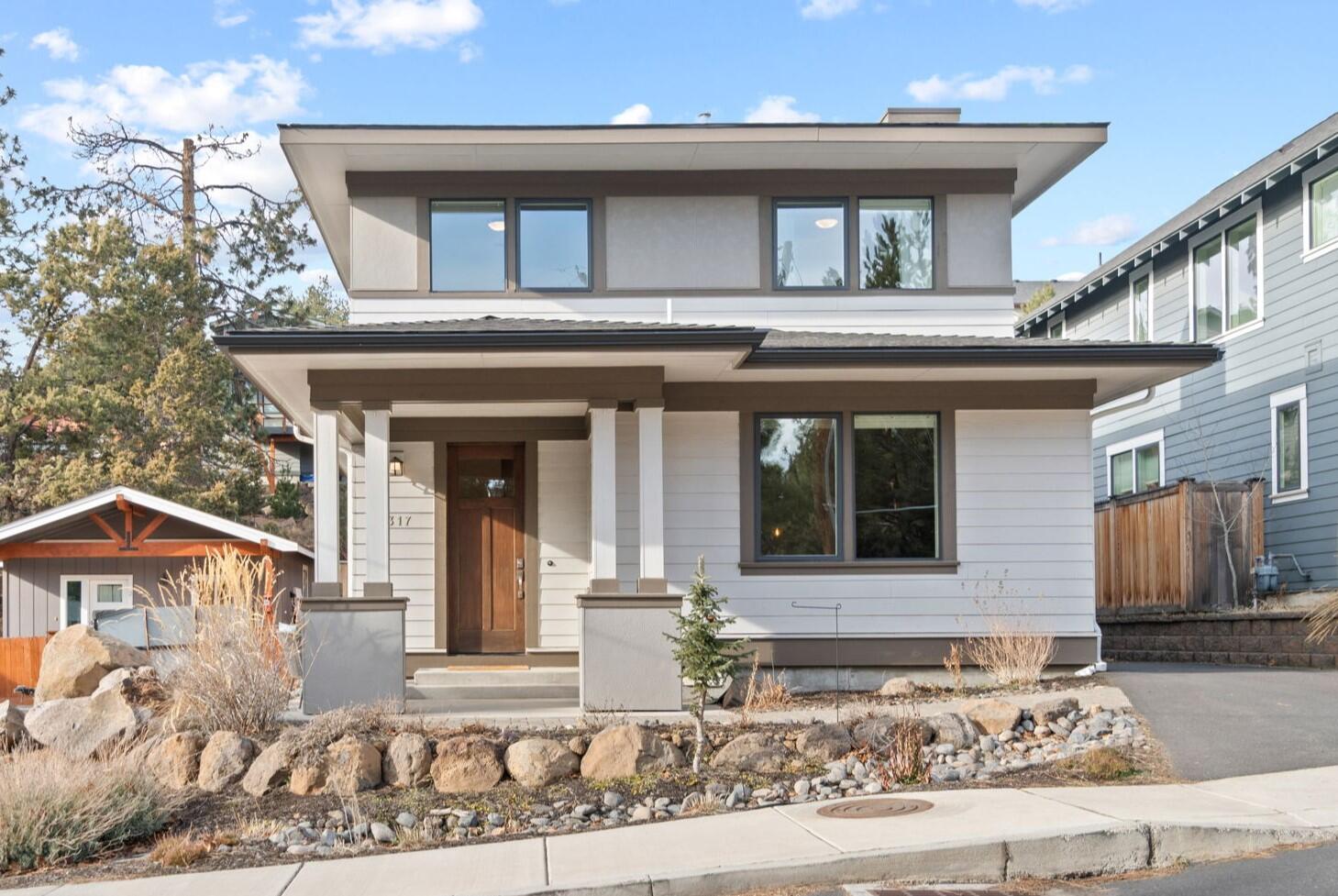 2317 NW Awbrey Court