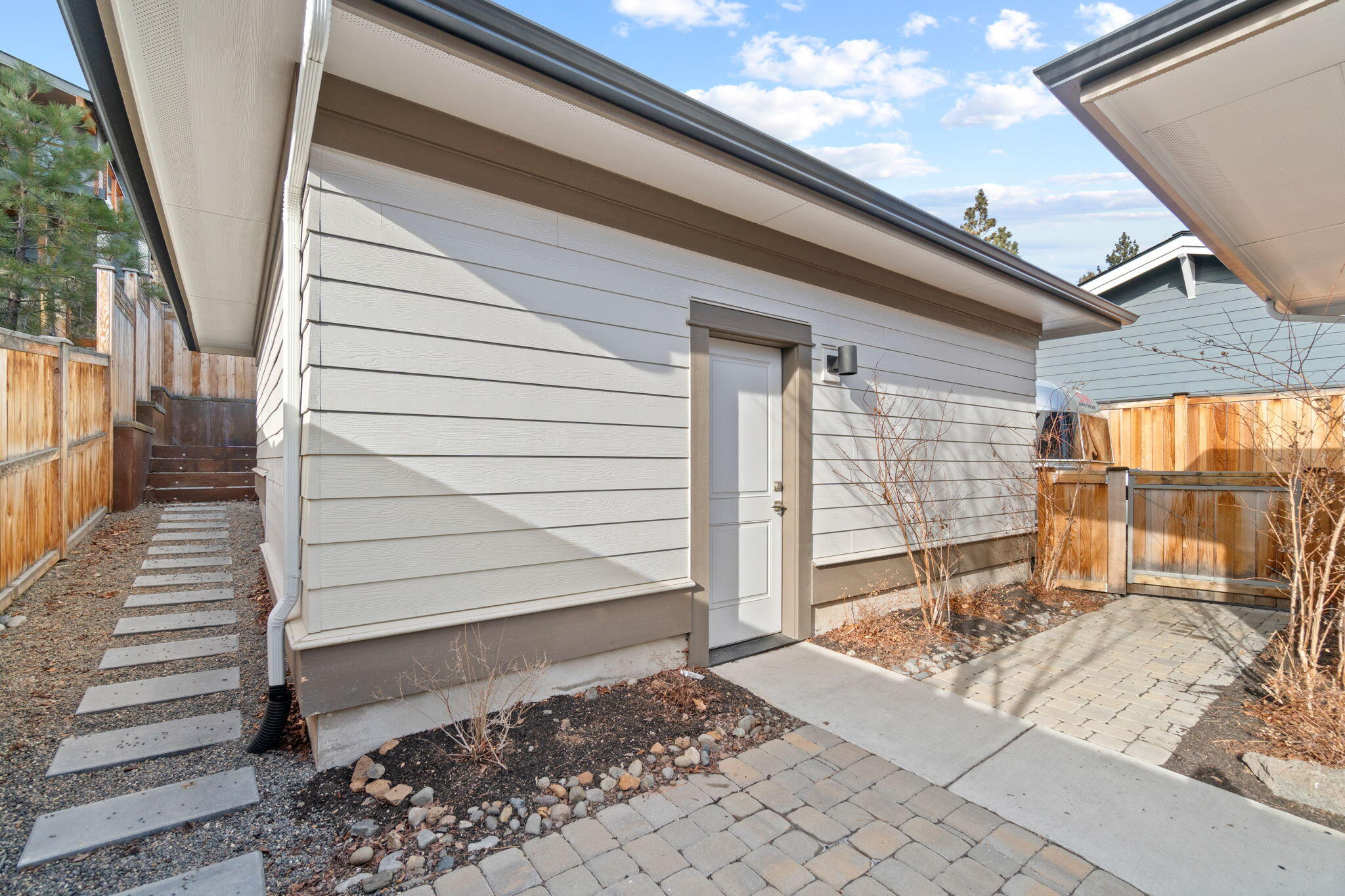 2317 NW Awbrey Court