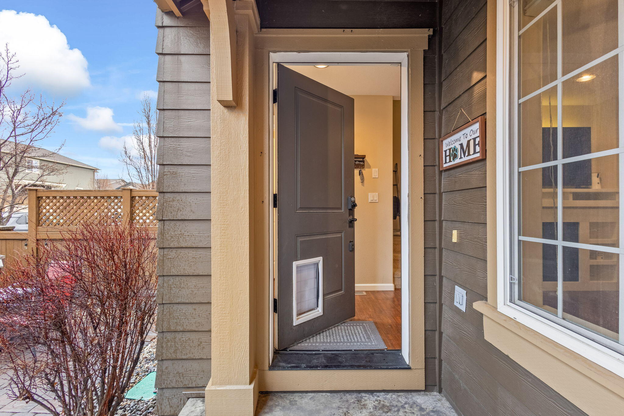 20976 NE High Desert Lane