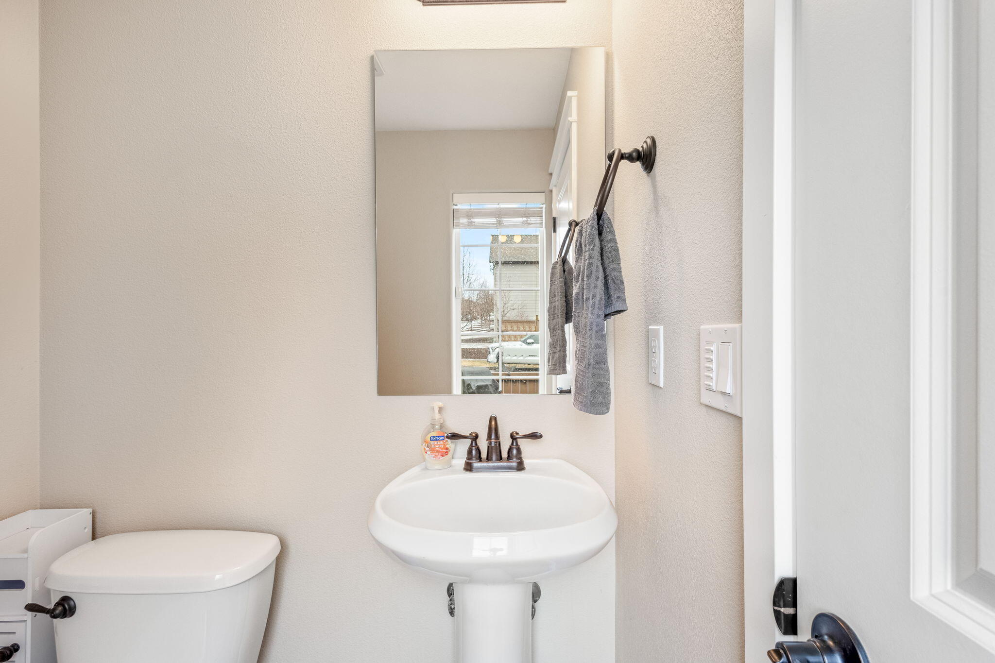 20976 NE High Desert Lane