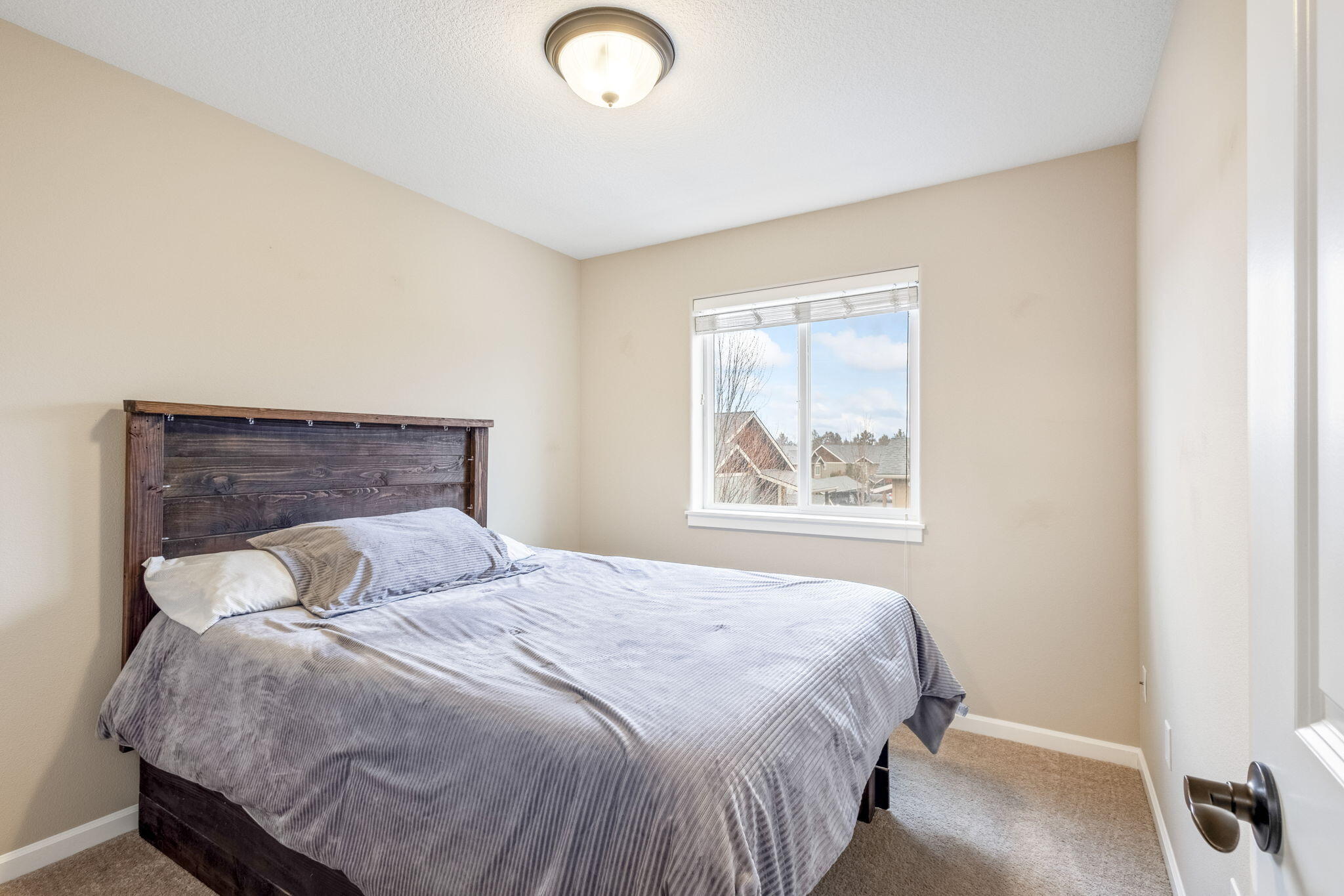 20976 NE High Desert Lane