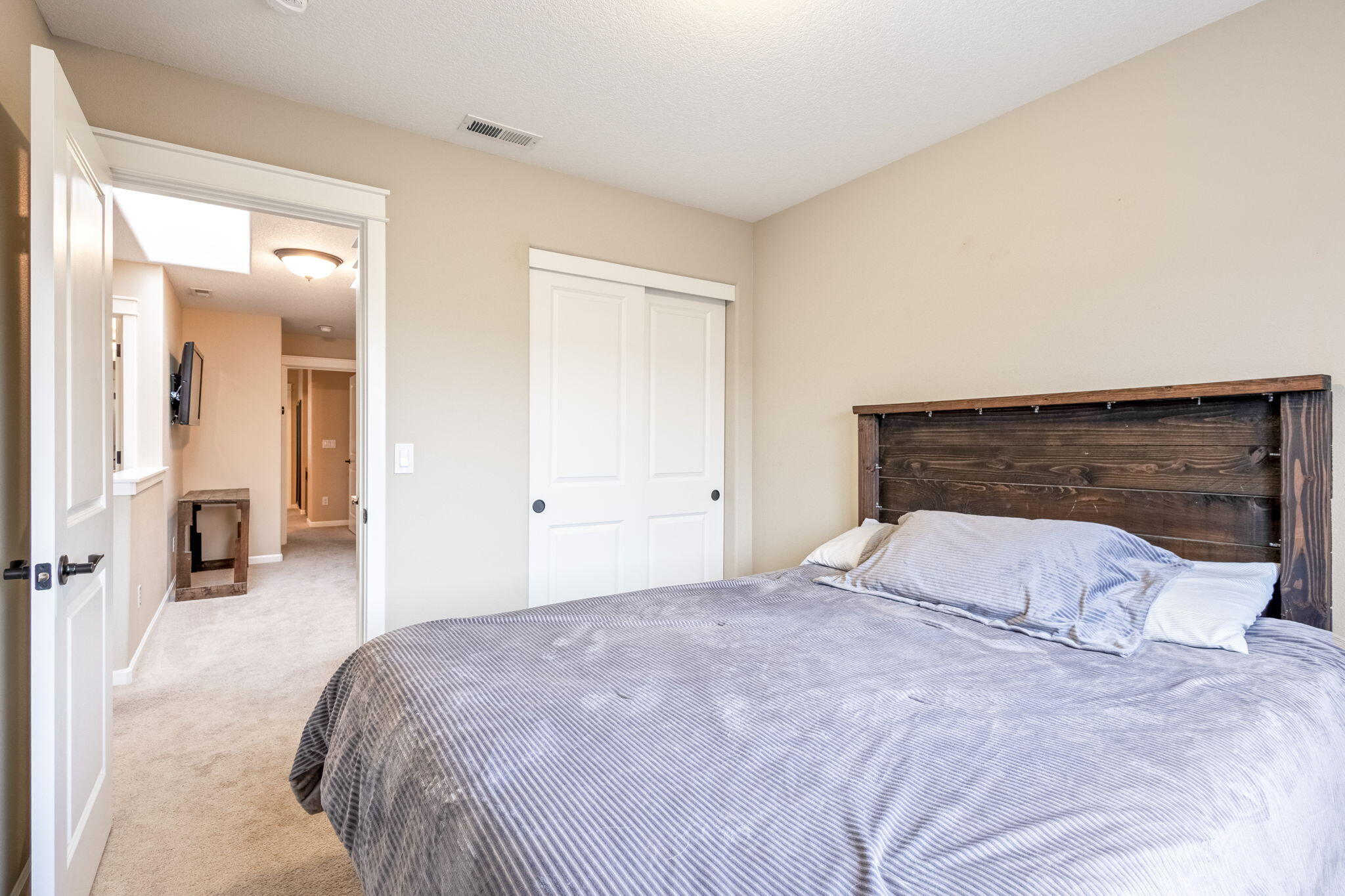 20976 NE High Desert Lane