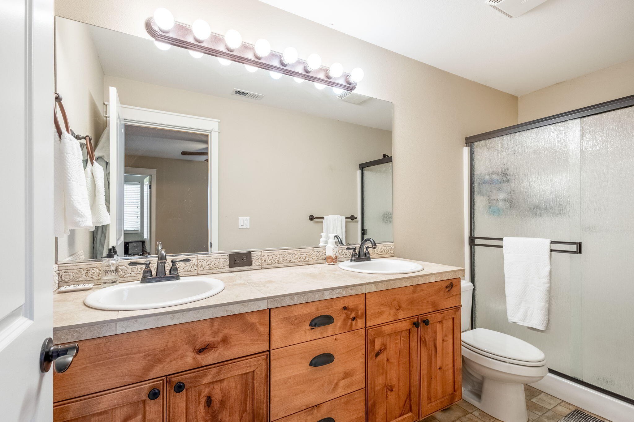 20976 NE High Desert Lane