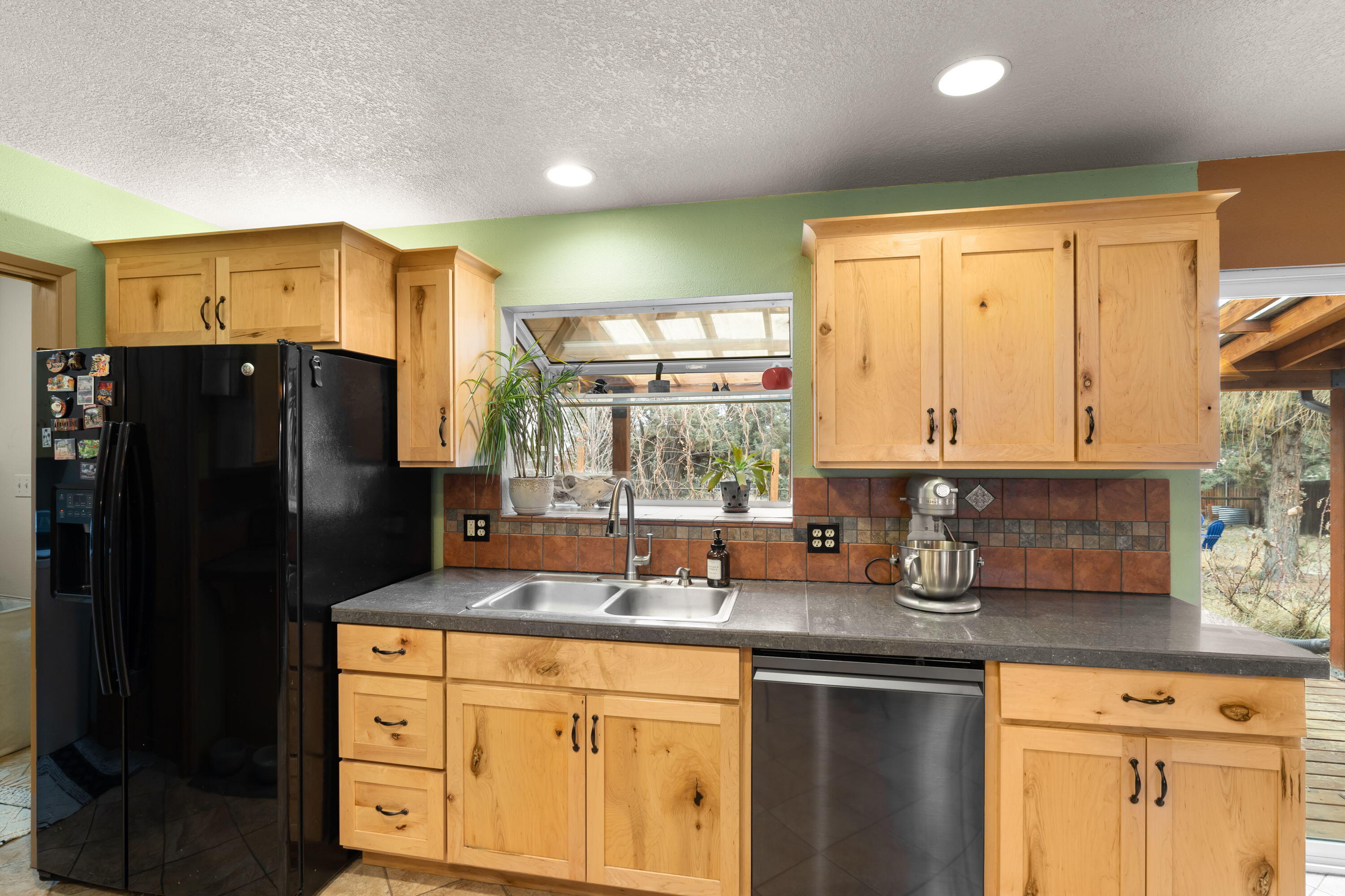 3390 SW Antelope Avenue