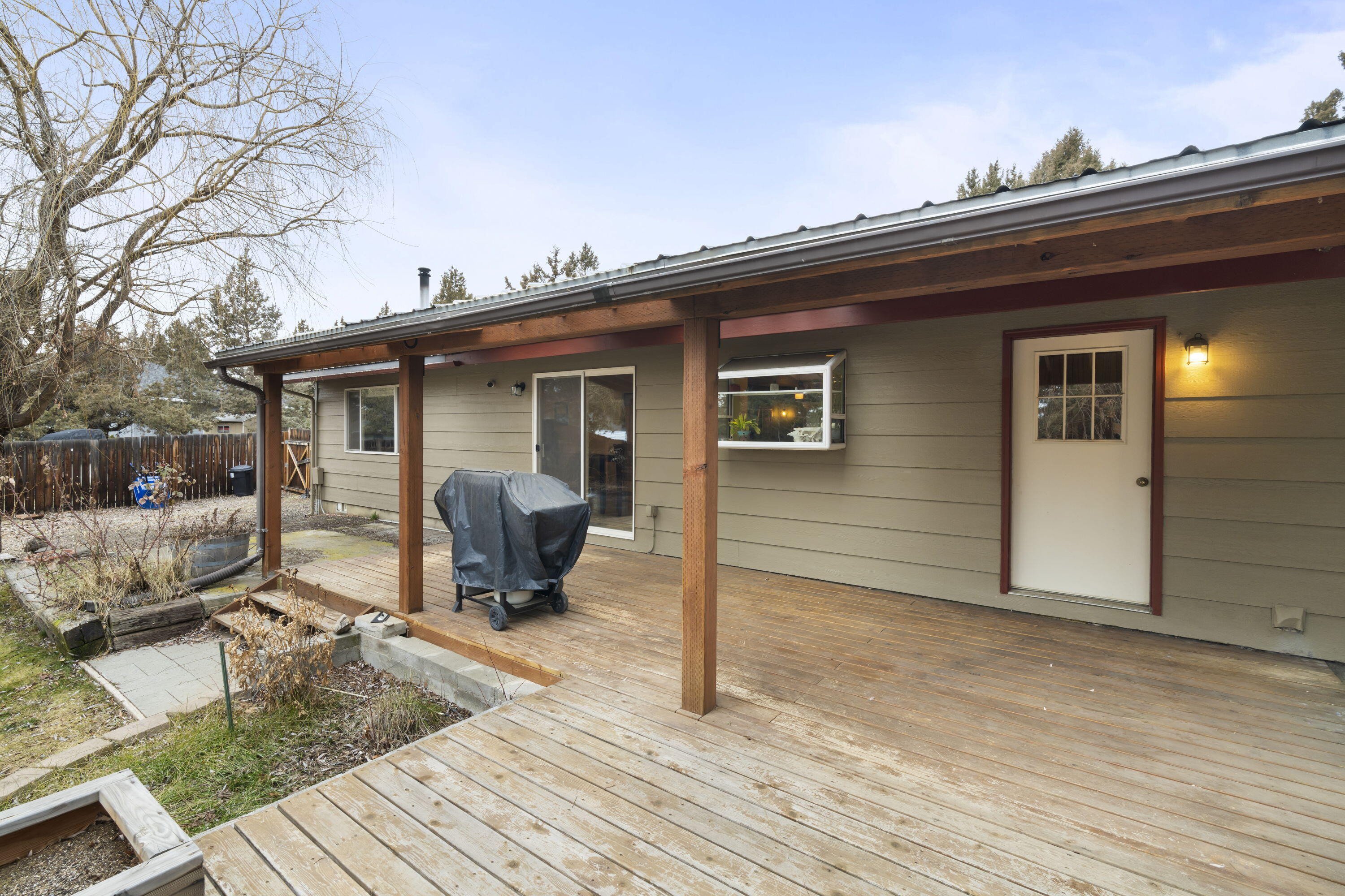 3390 SW Antelope Avenue