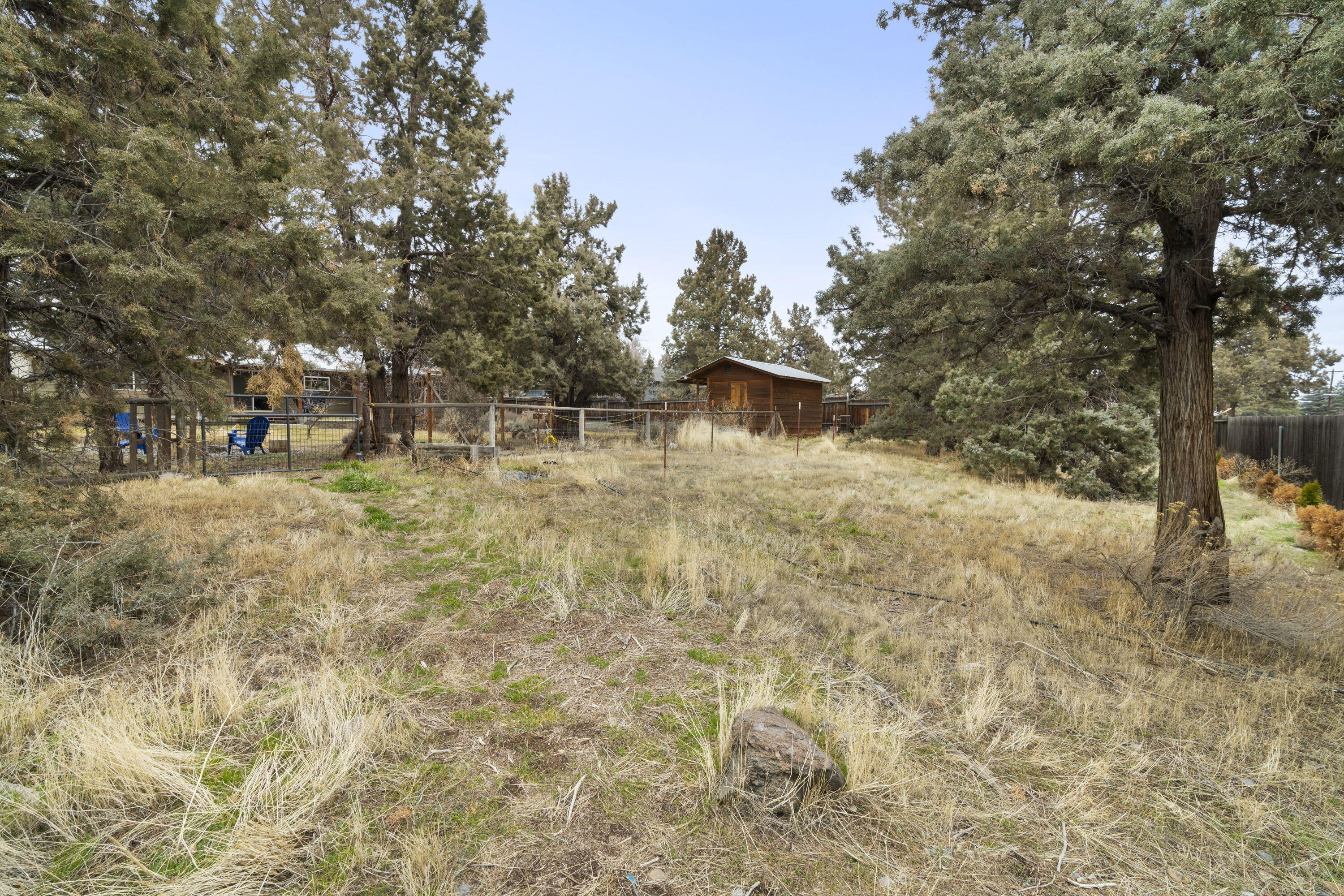 3390 SW Antelope Avenue