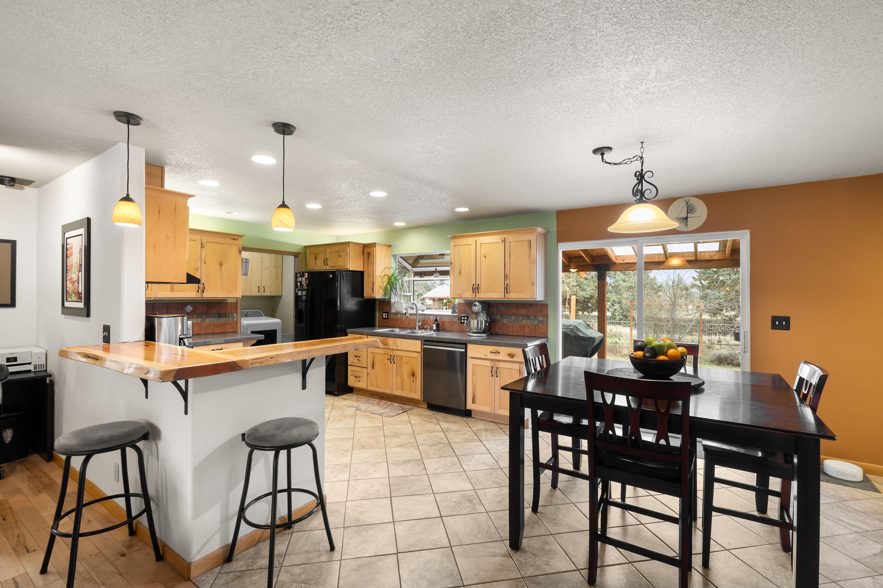 3390 SW Antelope Avenue