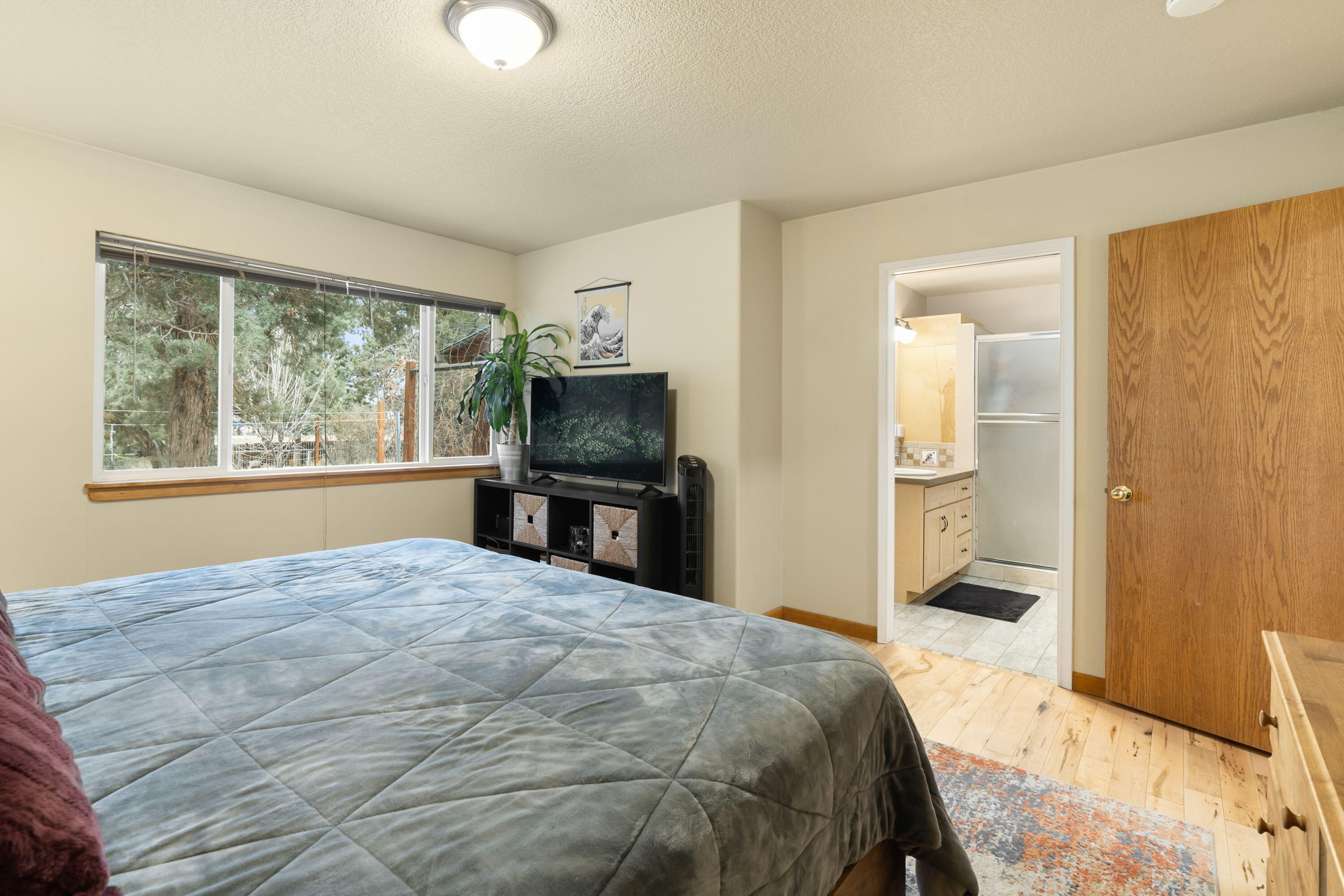 3390 SW Antelope Avenue