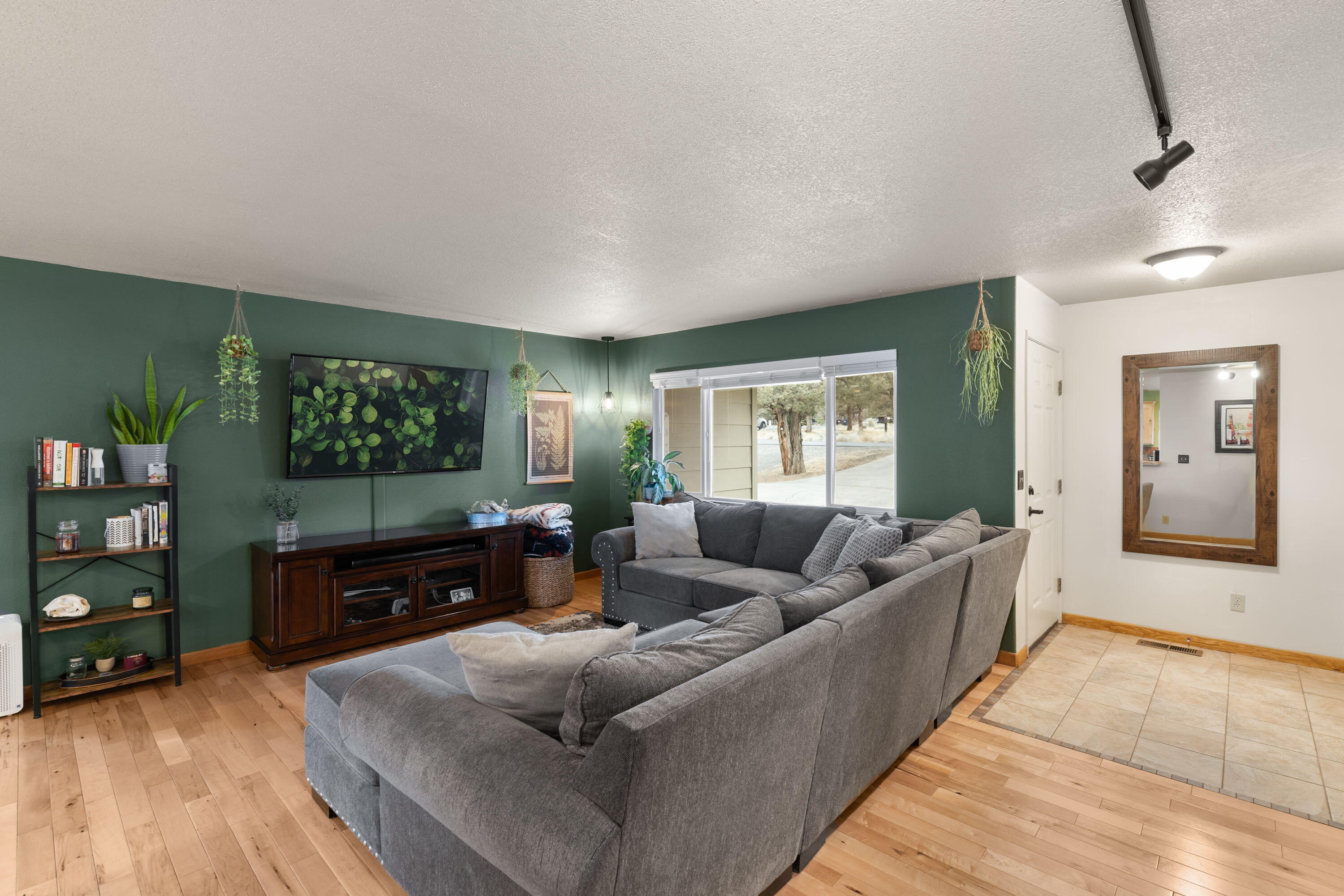 3390 SW Antelope Avenue