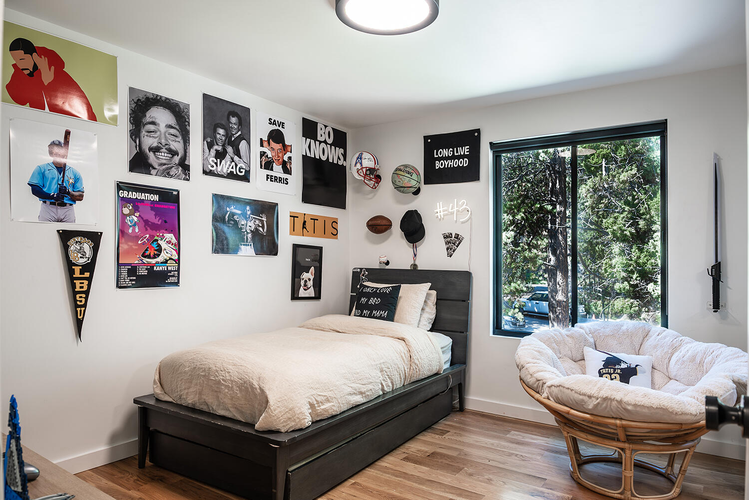 3916 NW Lower Village Road