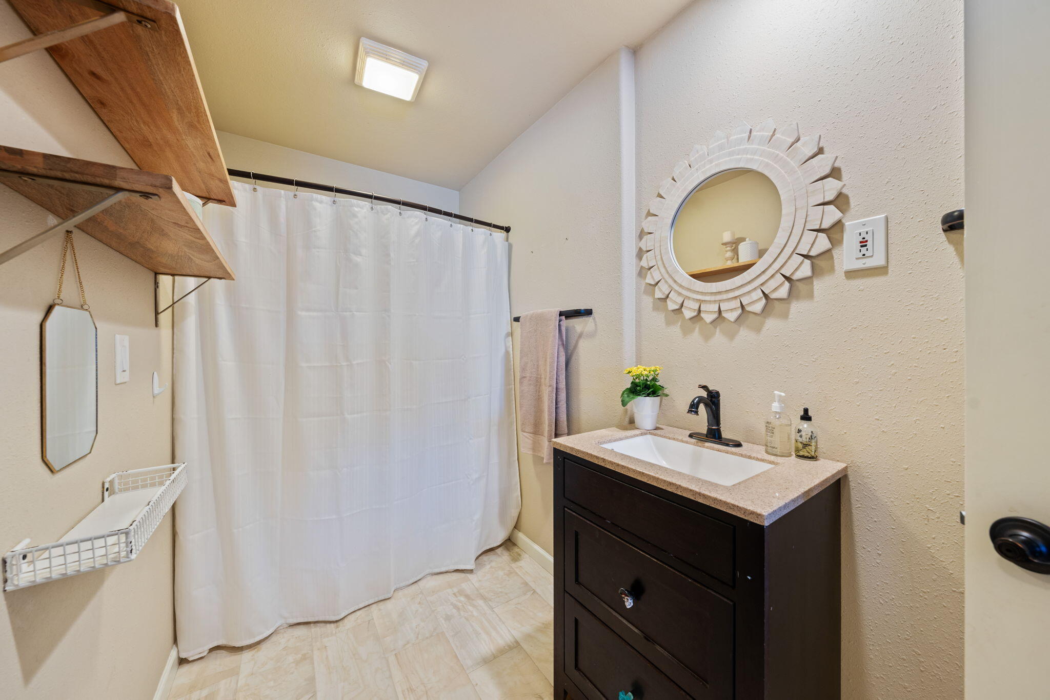 17909 Cascade Estates Drive