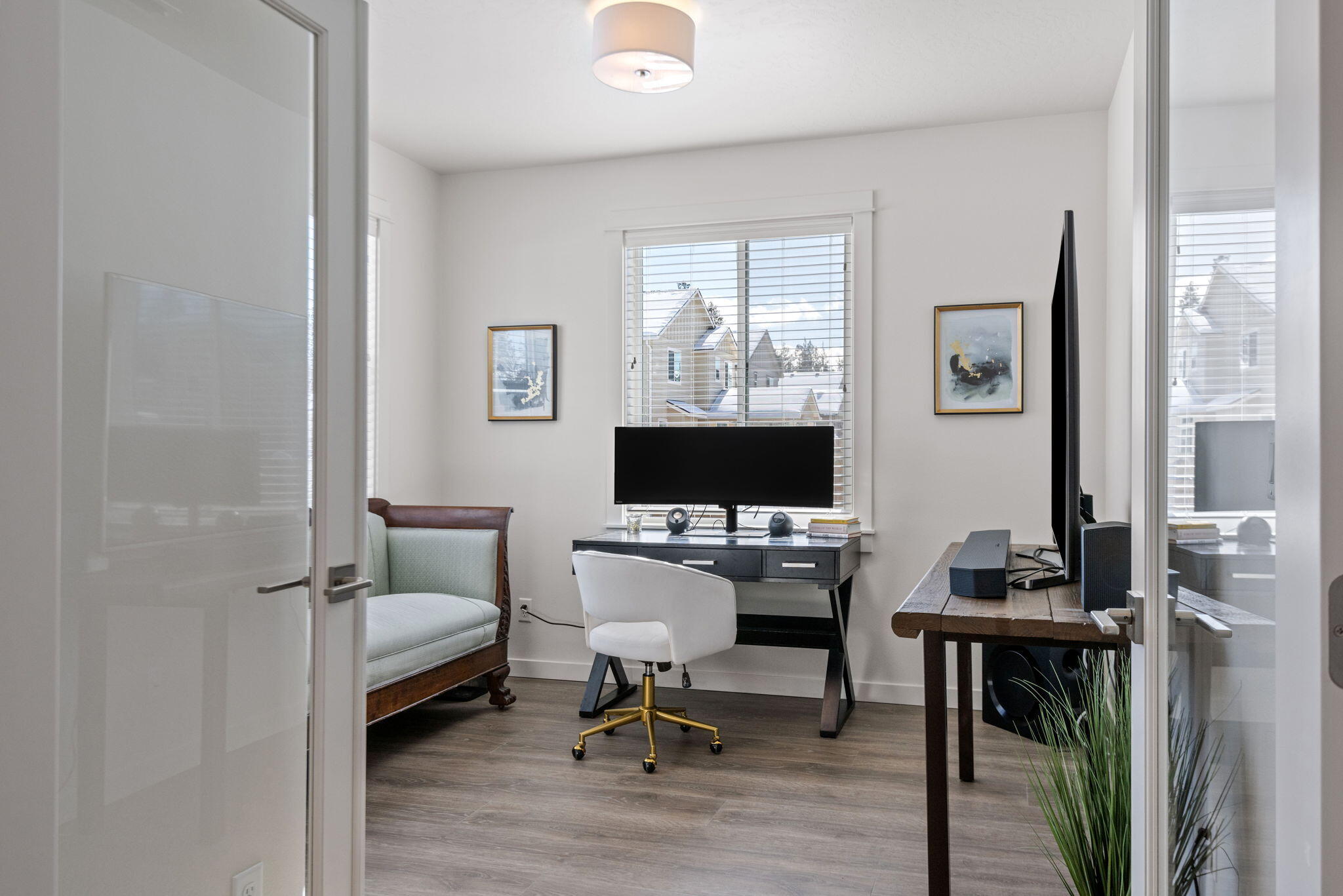 61389 SE Preston Street