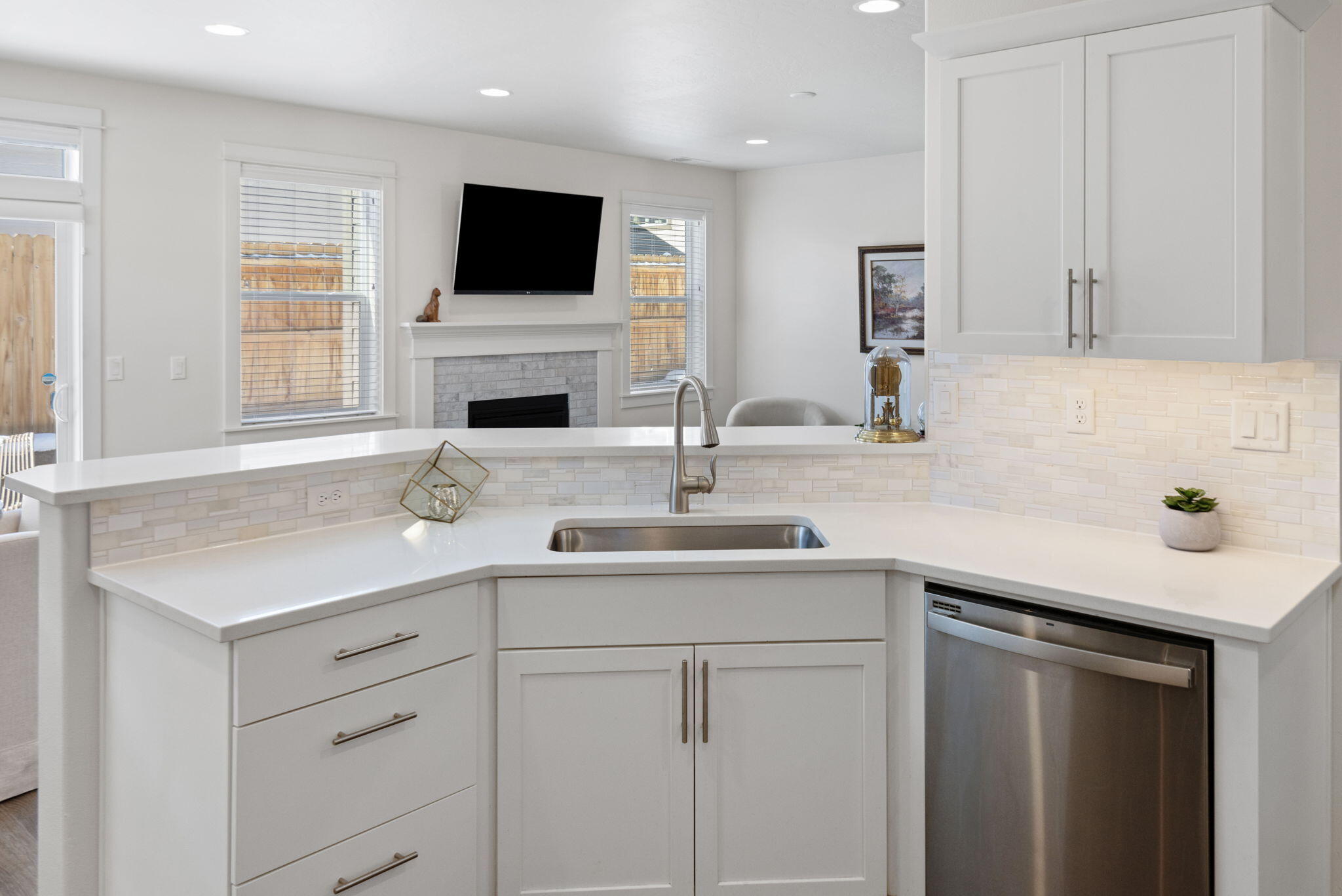 61389 SE Preston Street