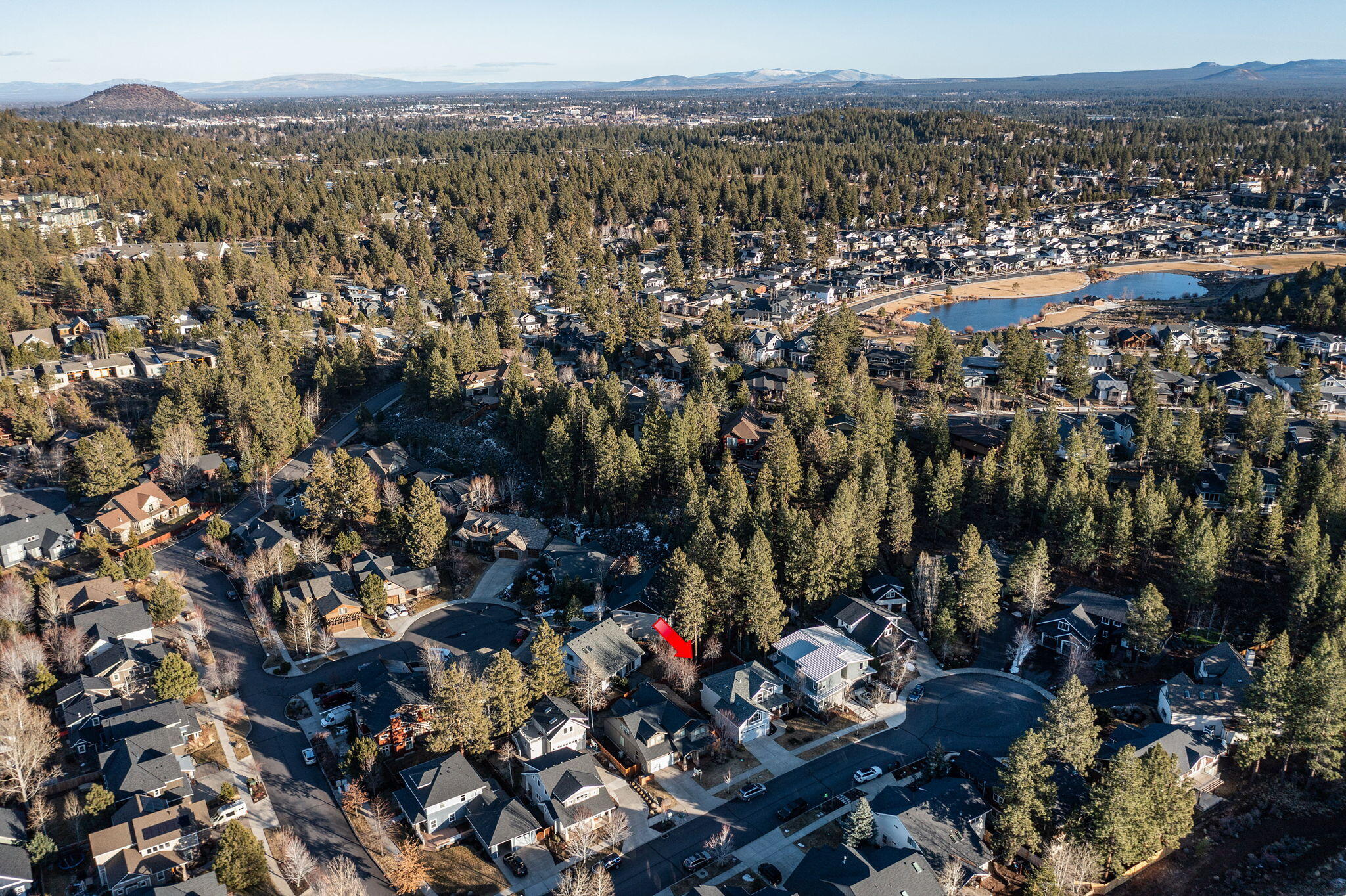 2060 NW Shiraz Court