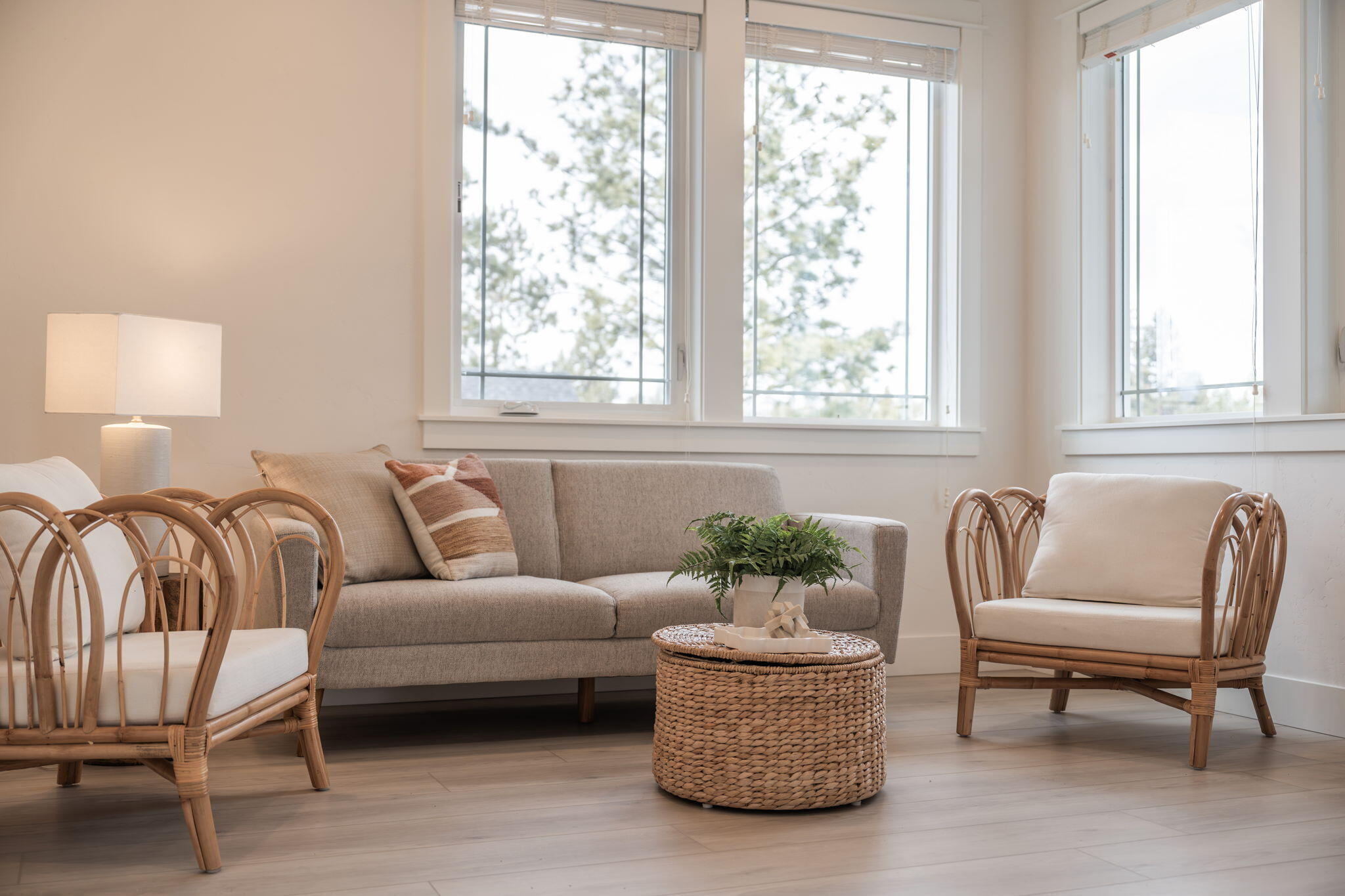 141 W Clearpine Drive