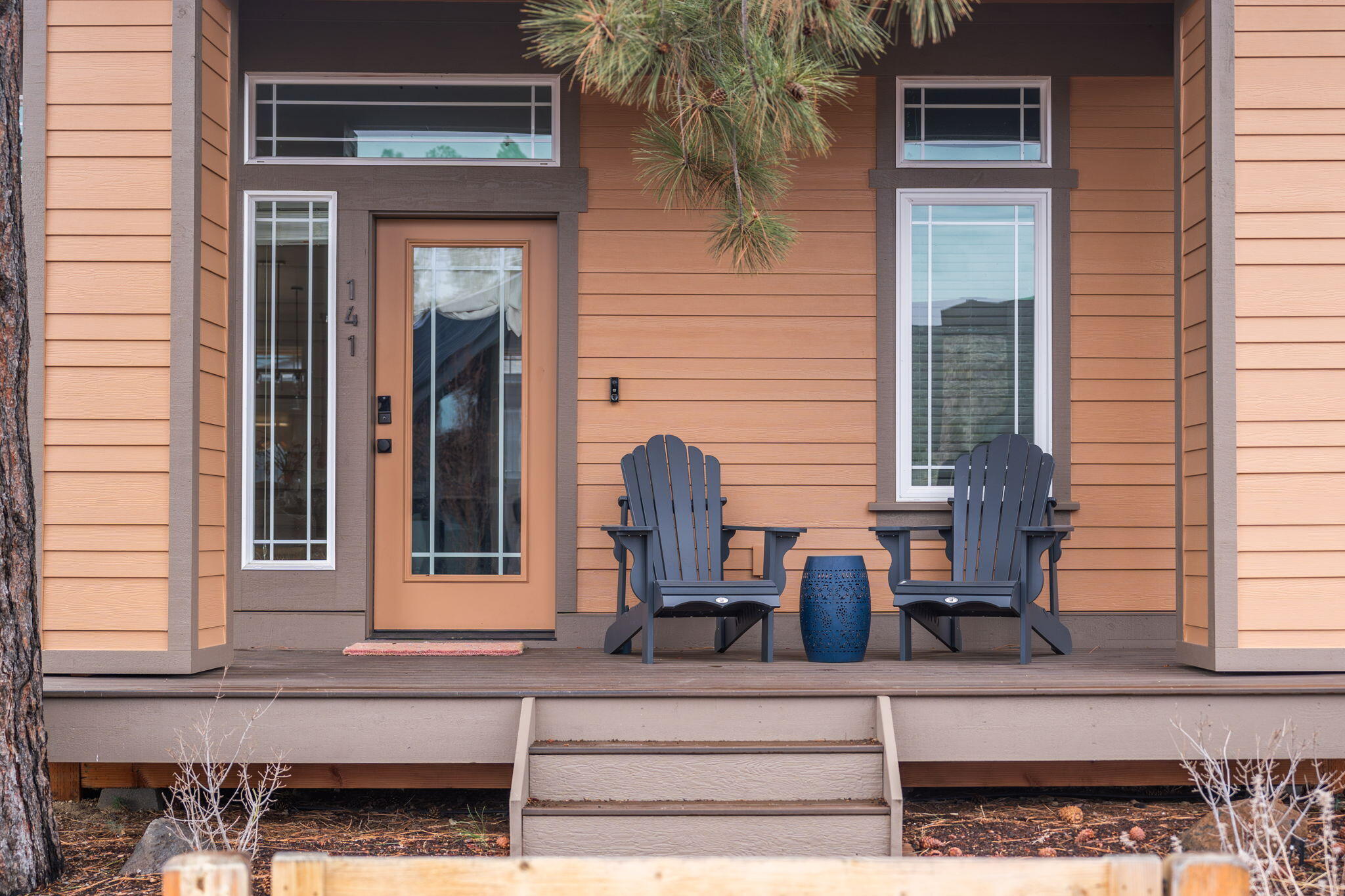 141 W Clearpine Drive