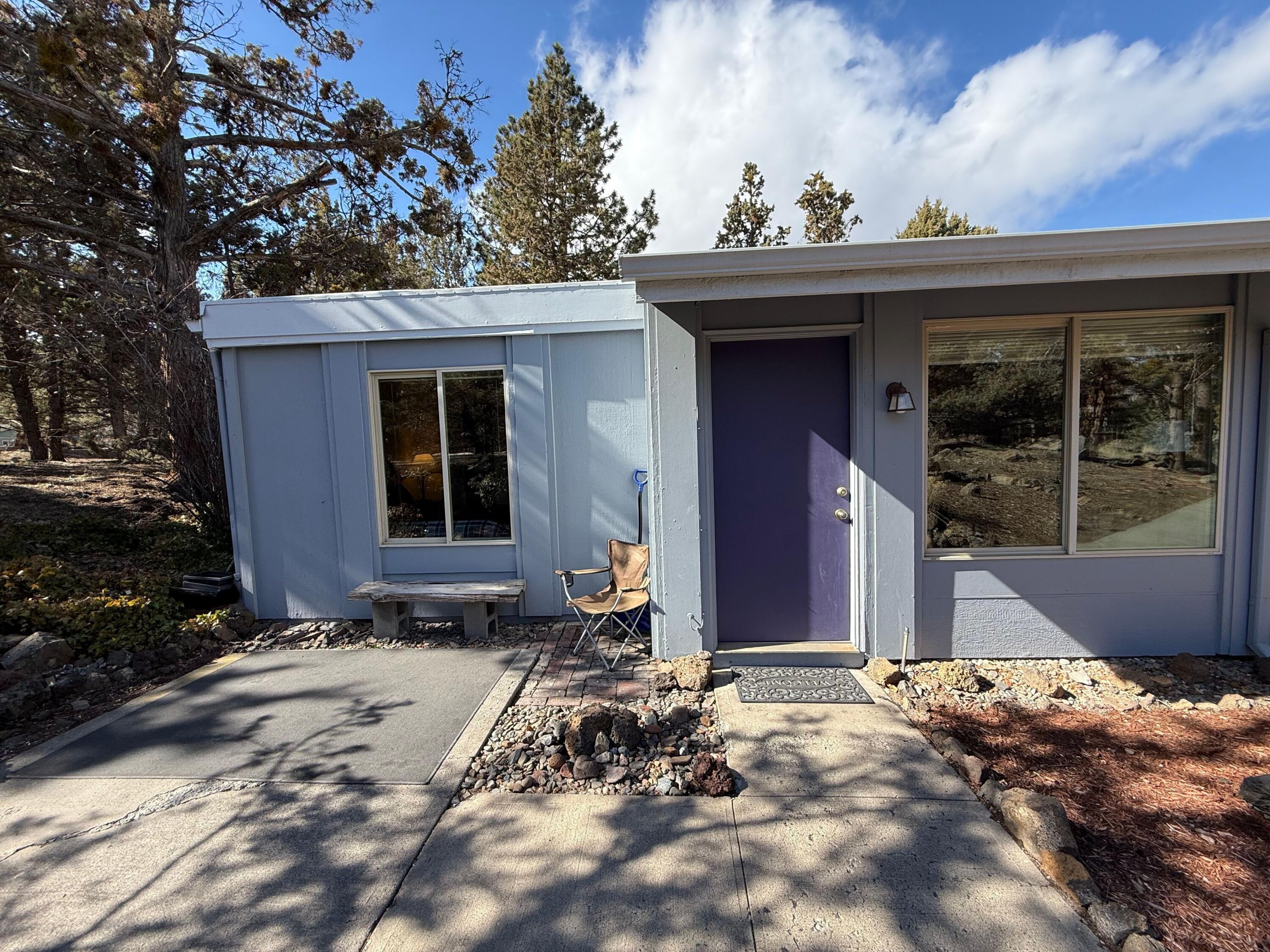 1700 NE Wells Acres Road, 3