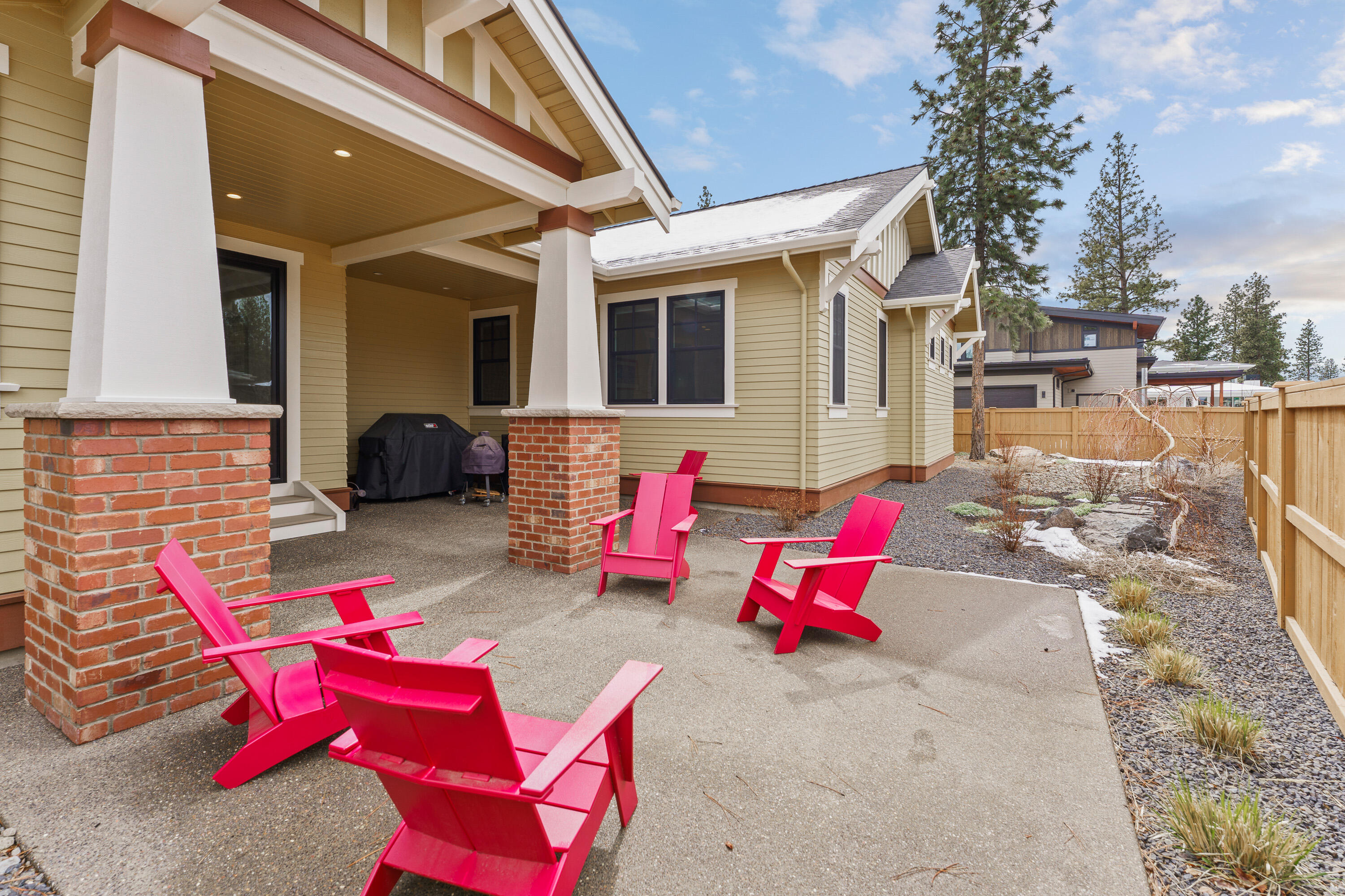 3099 NW Tharp Avenue