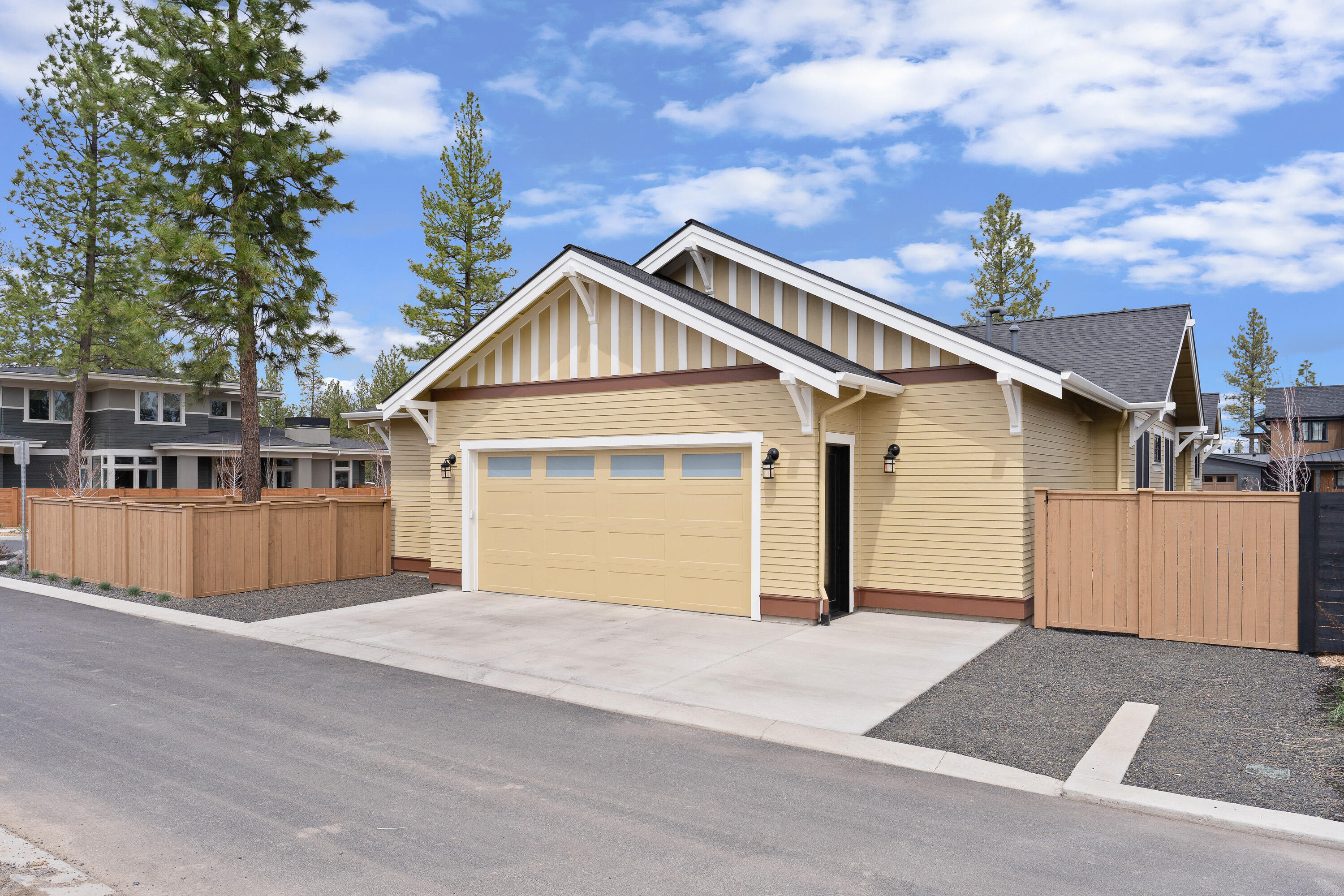 3099 NW Tharp Avenue