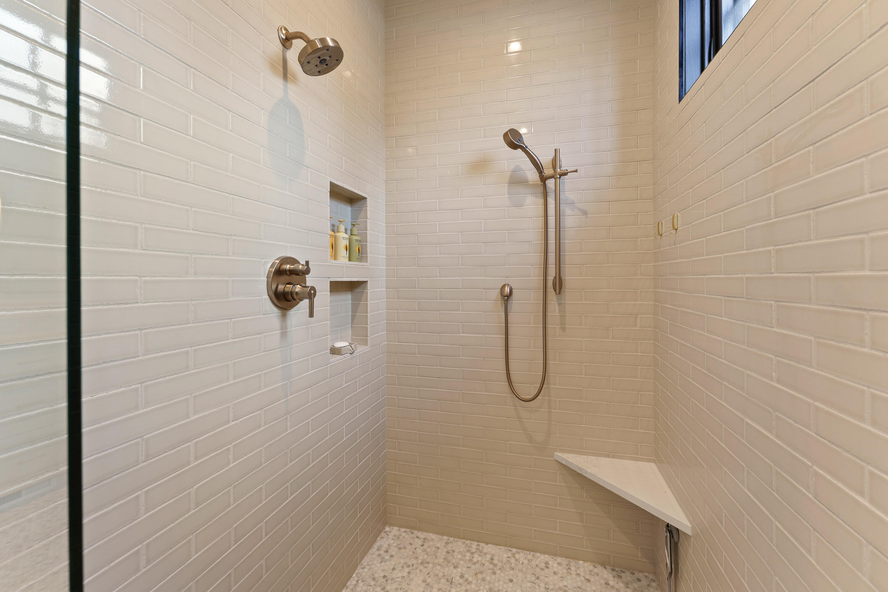 3099 NW Tharp Avenue