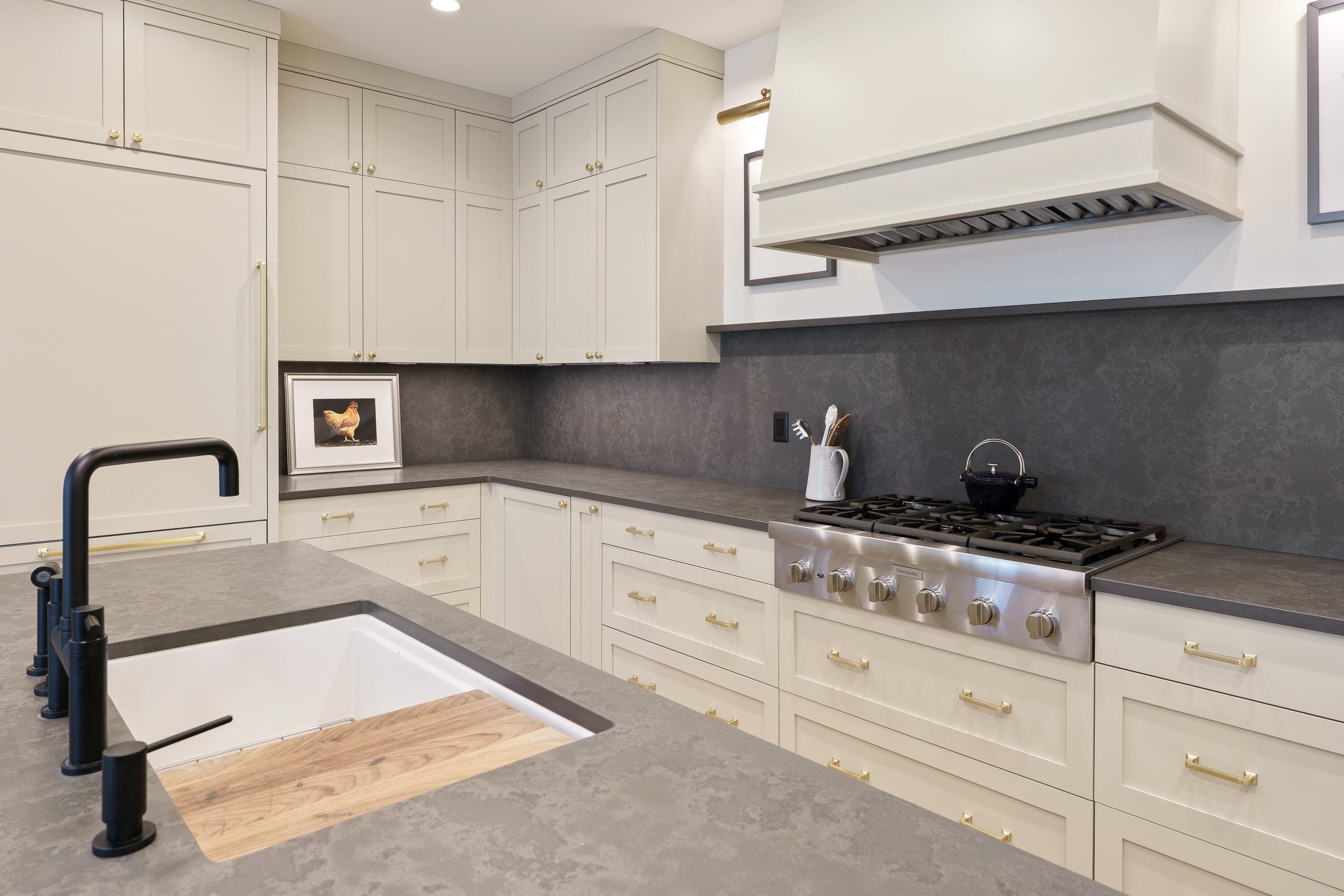 3099 NW Tharp Avenue