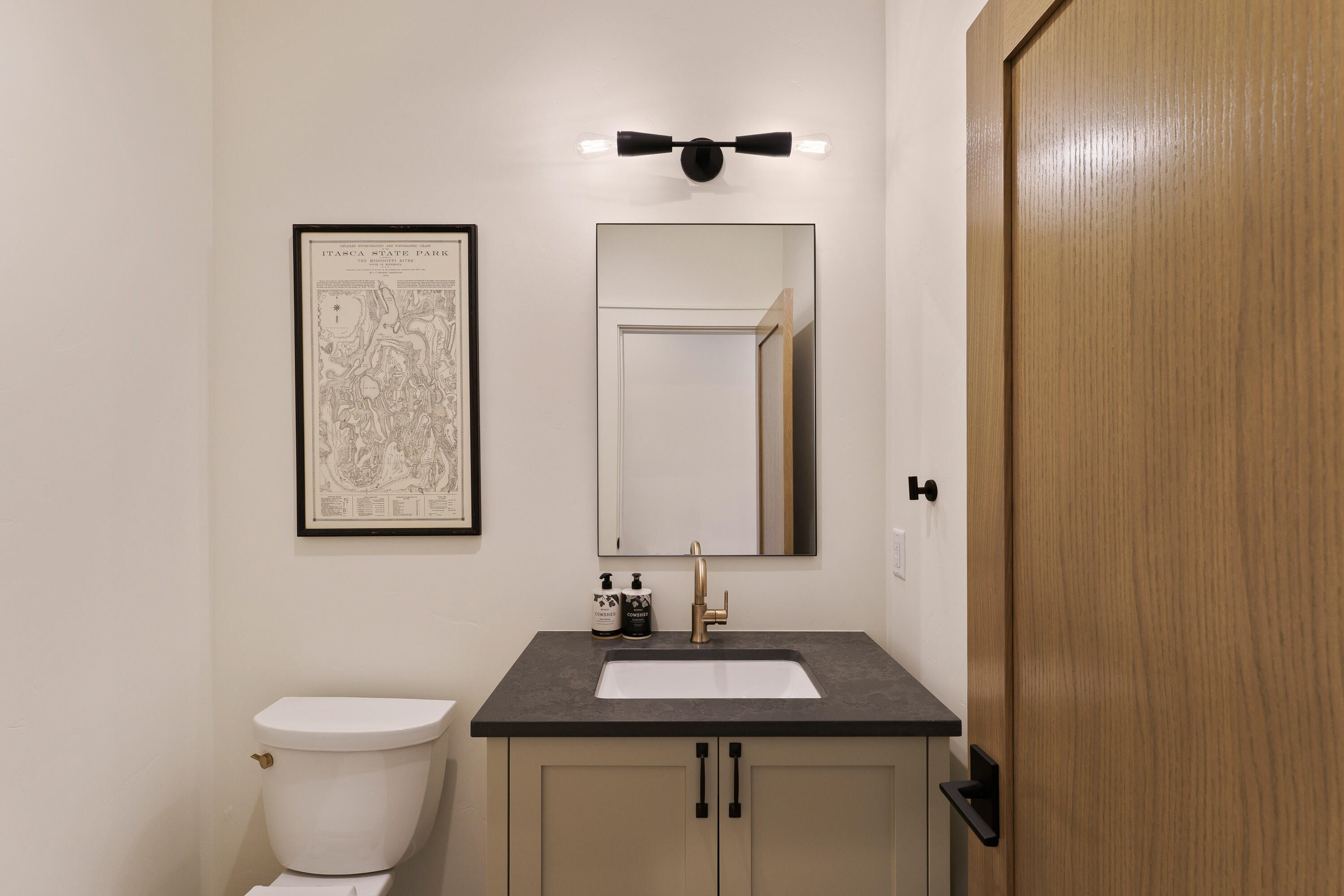 3099 NW Tharp Avenue