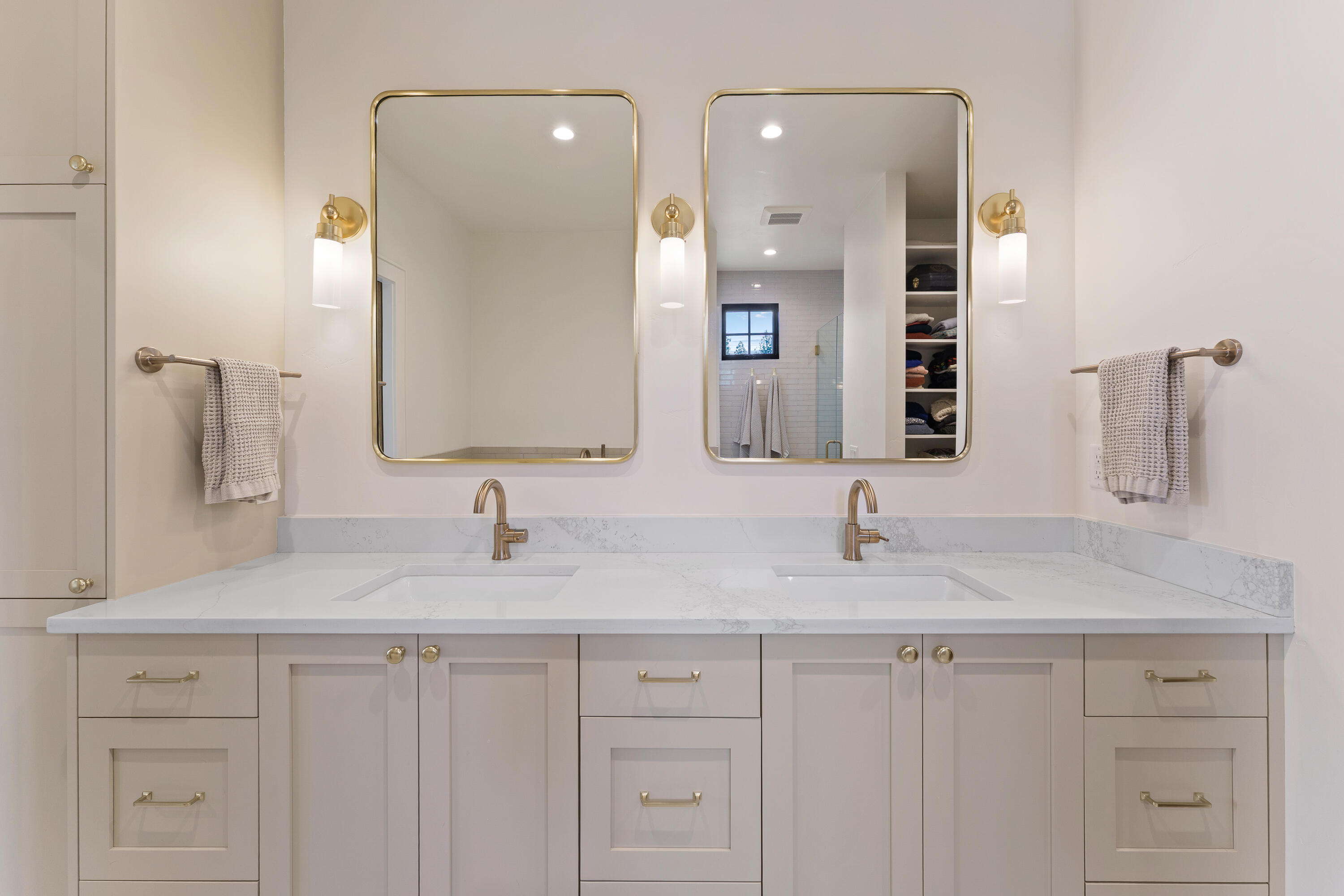 3099 NW Tharp Avenue