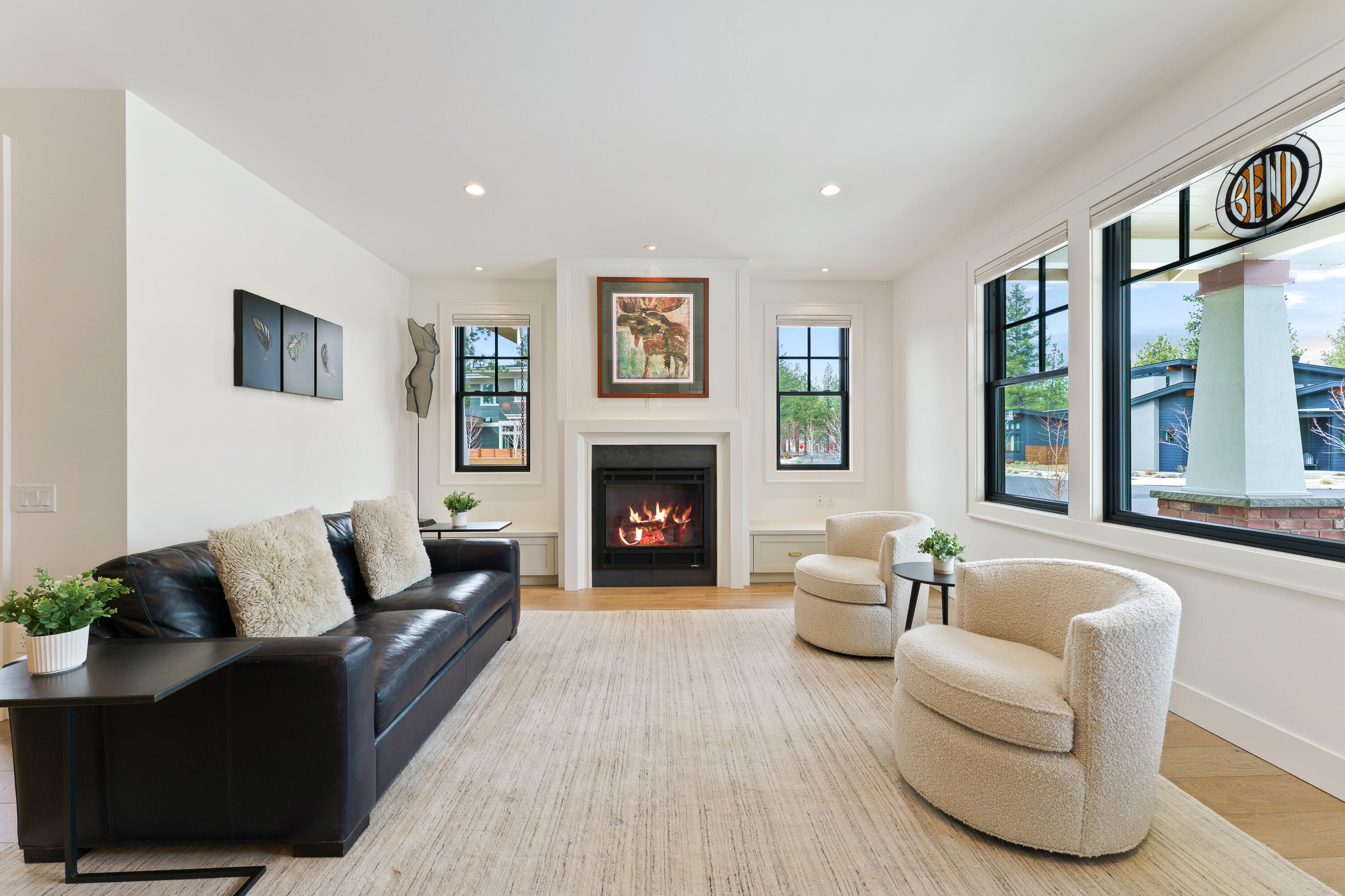 3099 NW Tharp Avenue