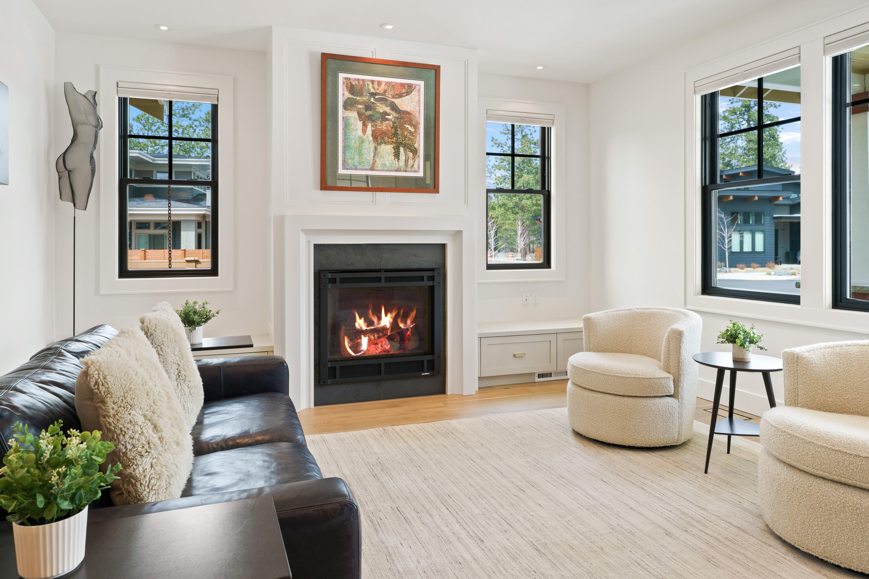 3099 NW Tharp Avenue