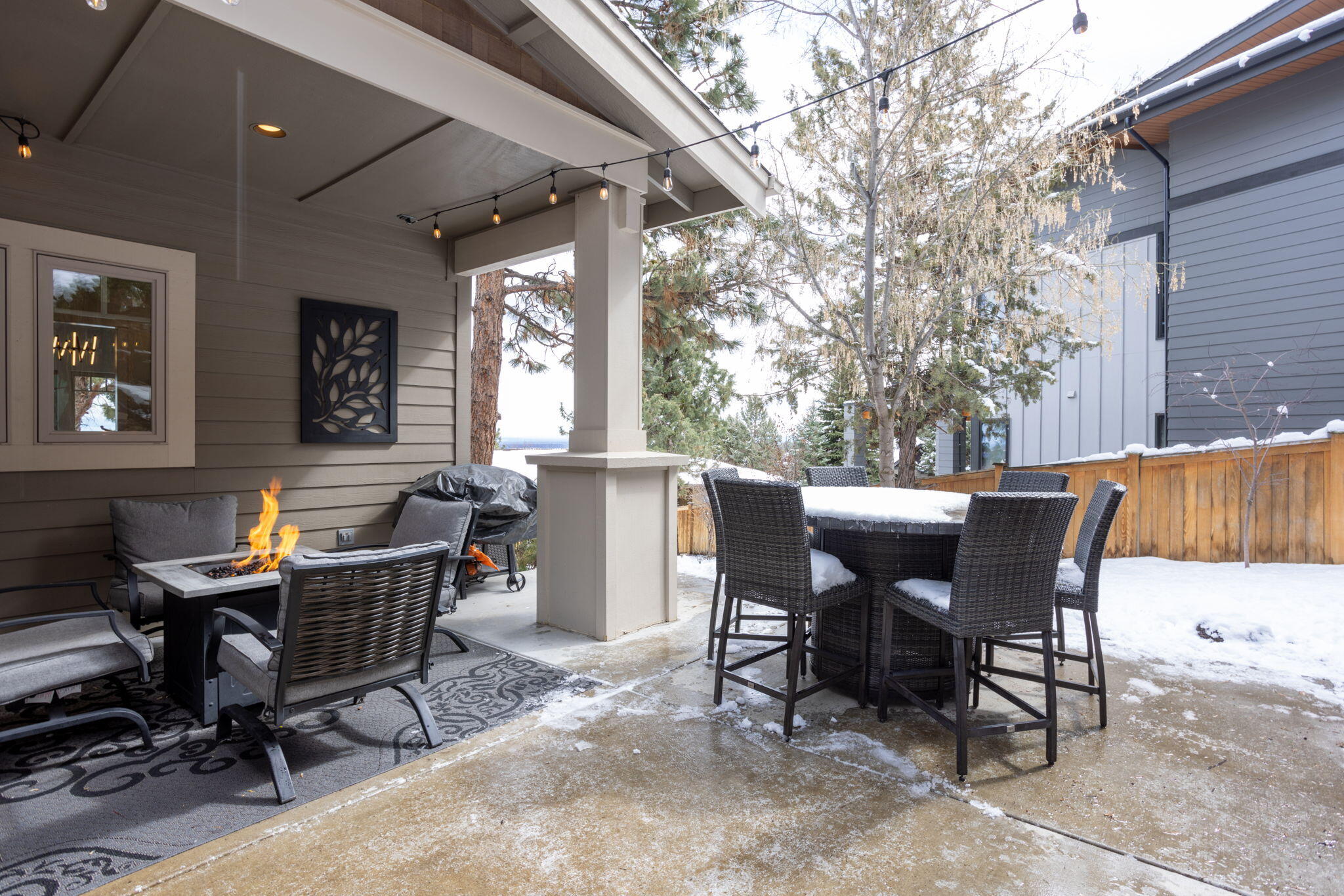 3311 NW Bungalow Drive