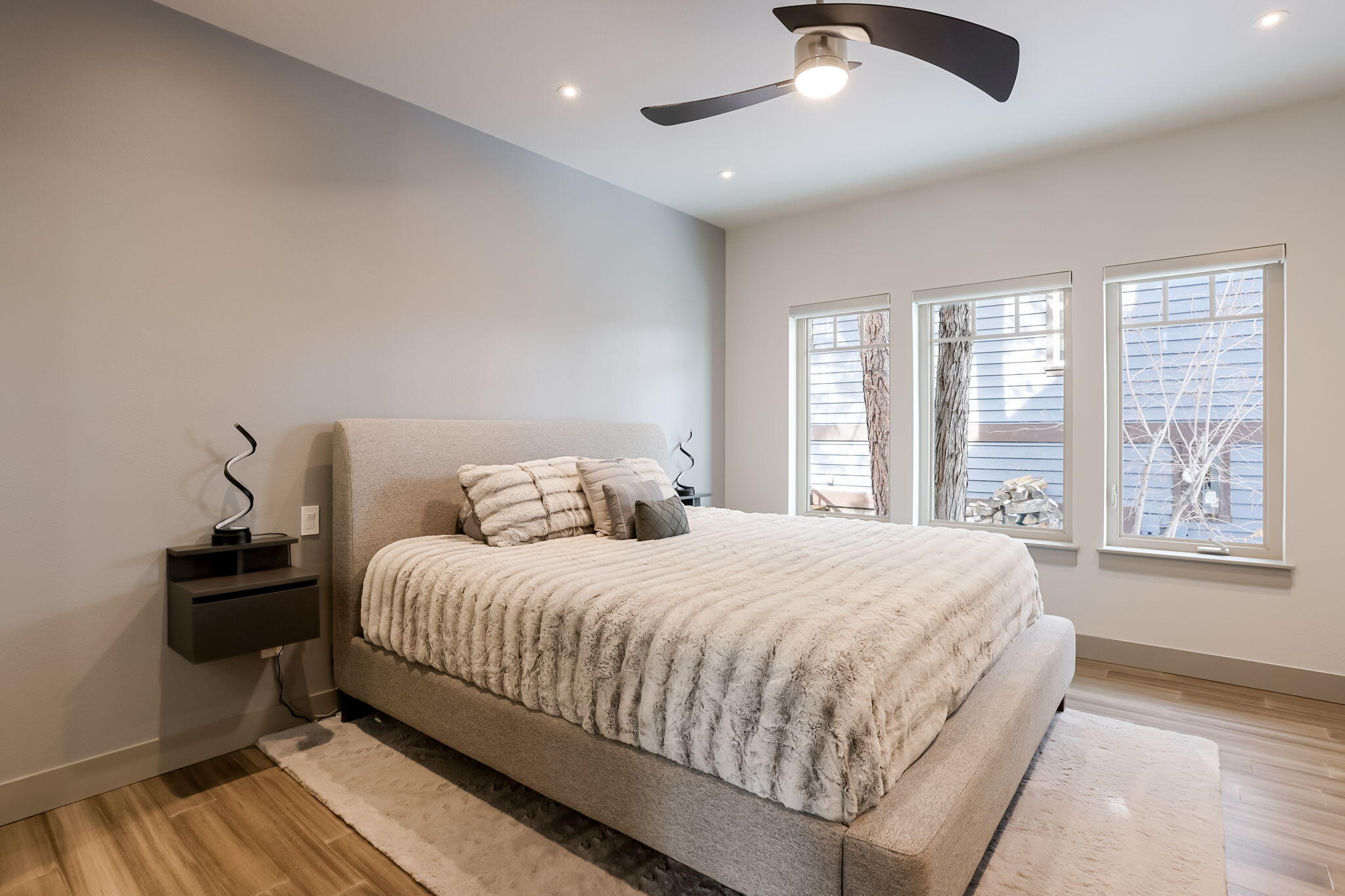 3311 NW Bungalow Drive