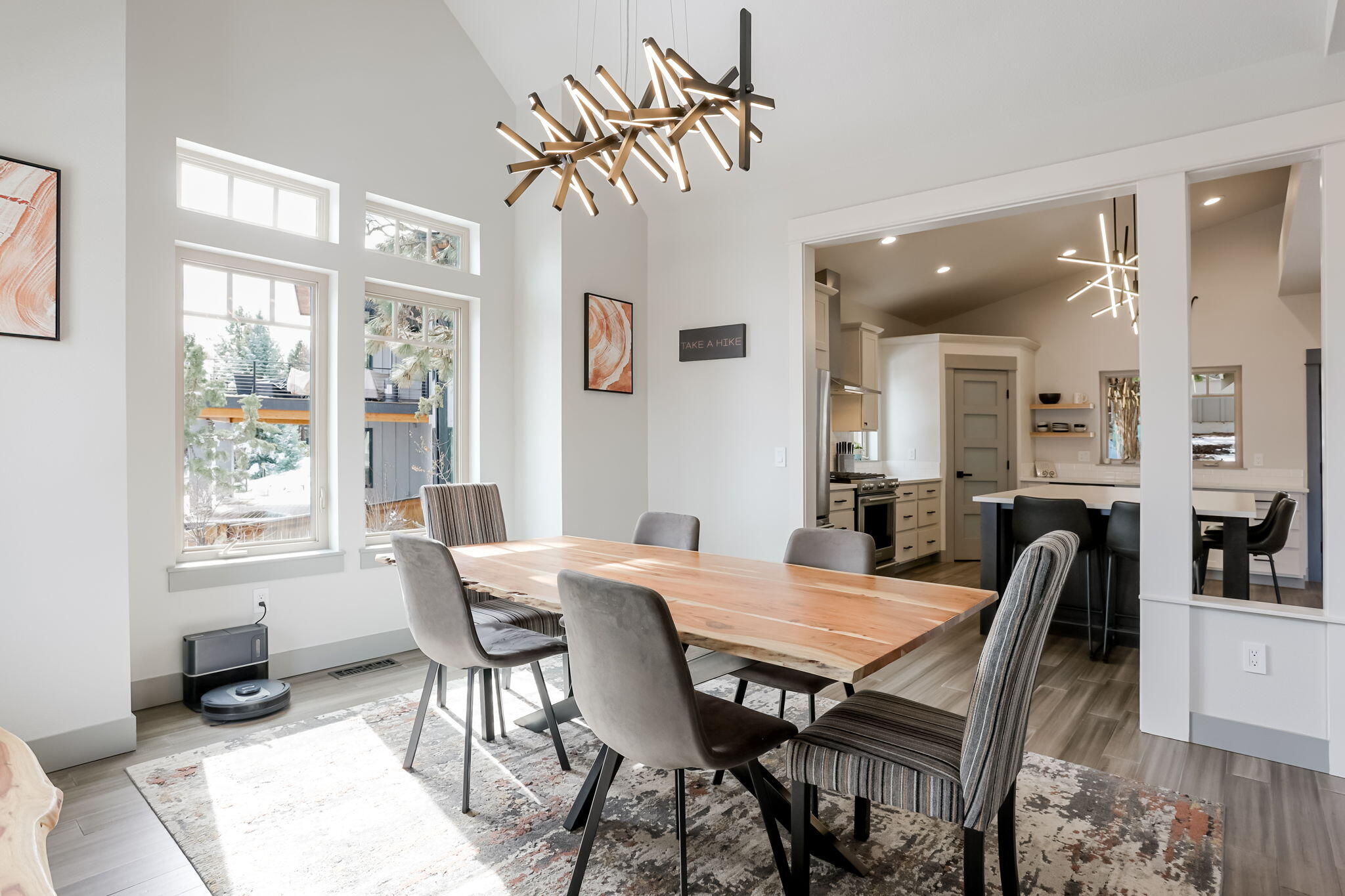 3311 NW Bungalow Drive