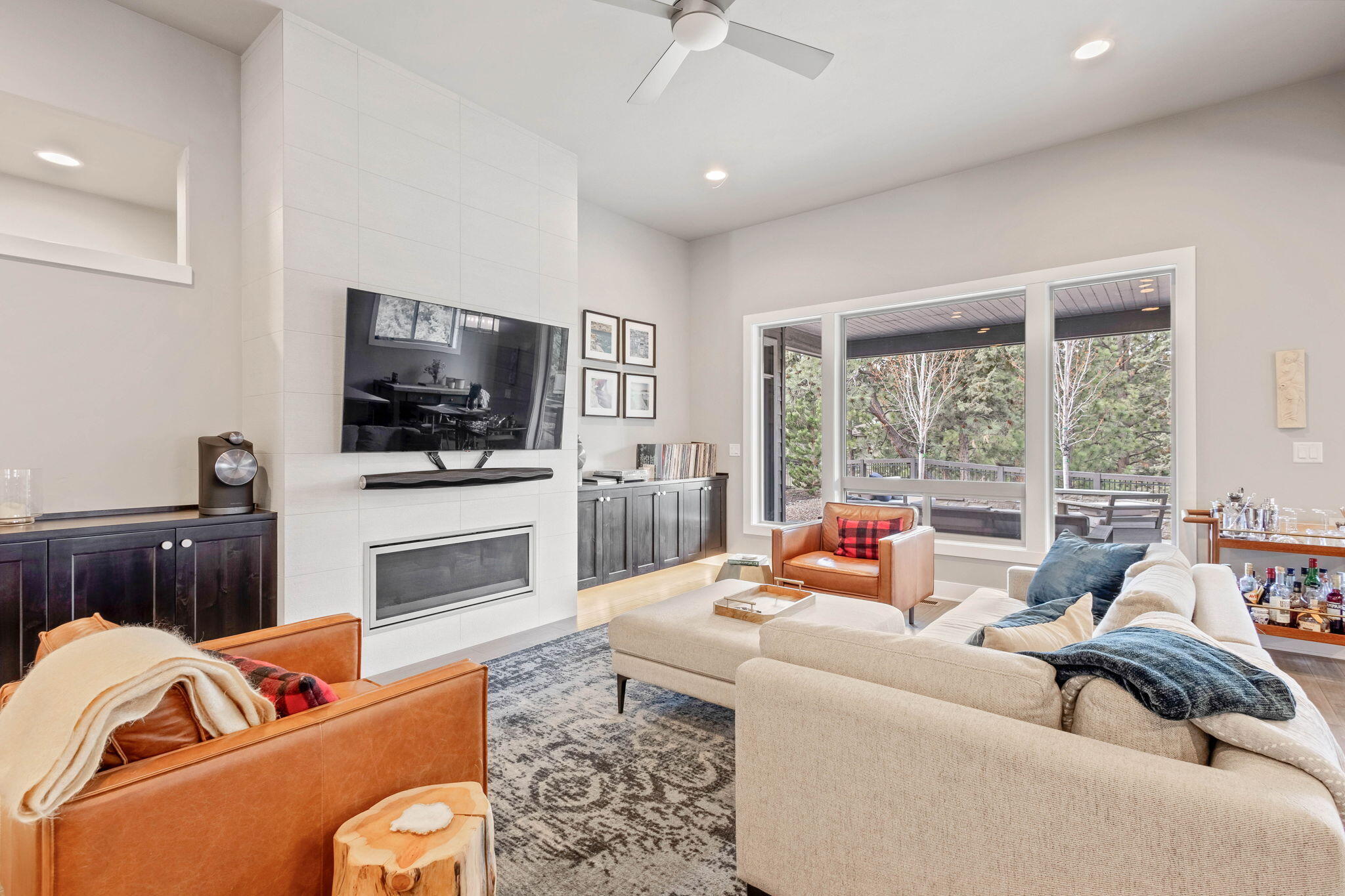 2687 NW Rippling River Court