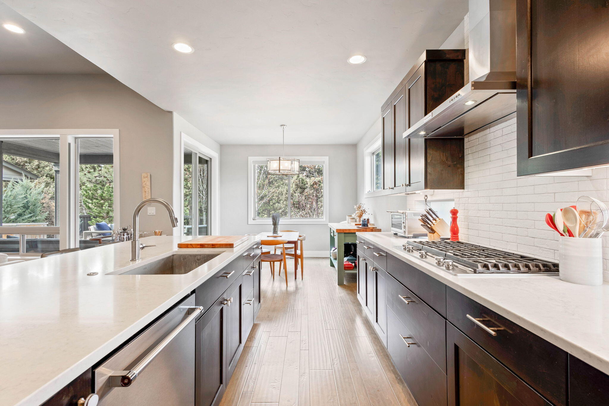 2687 NW Rippling River Court