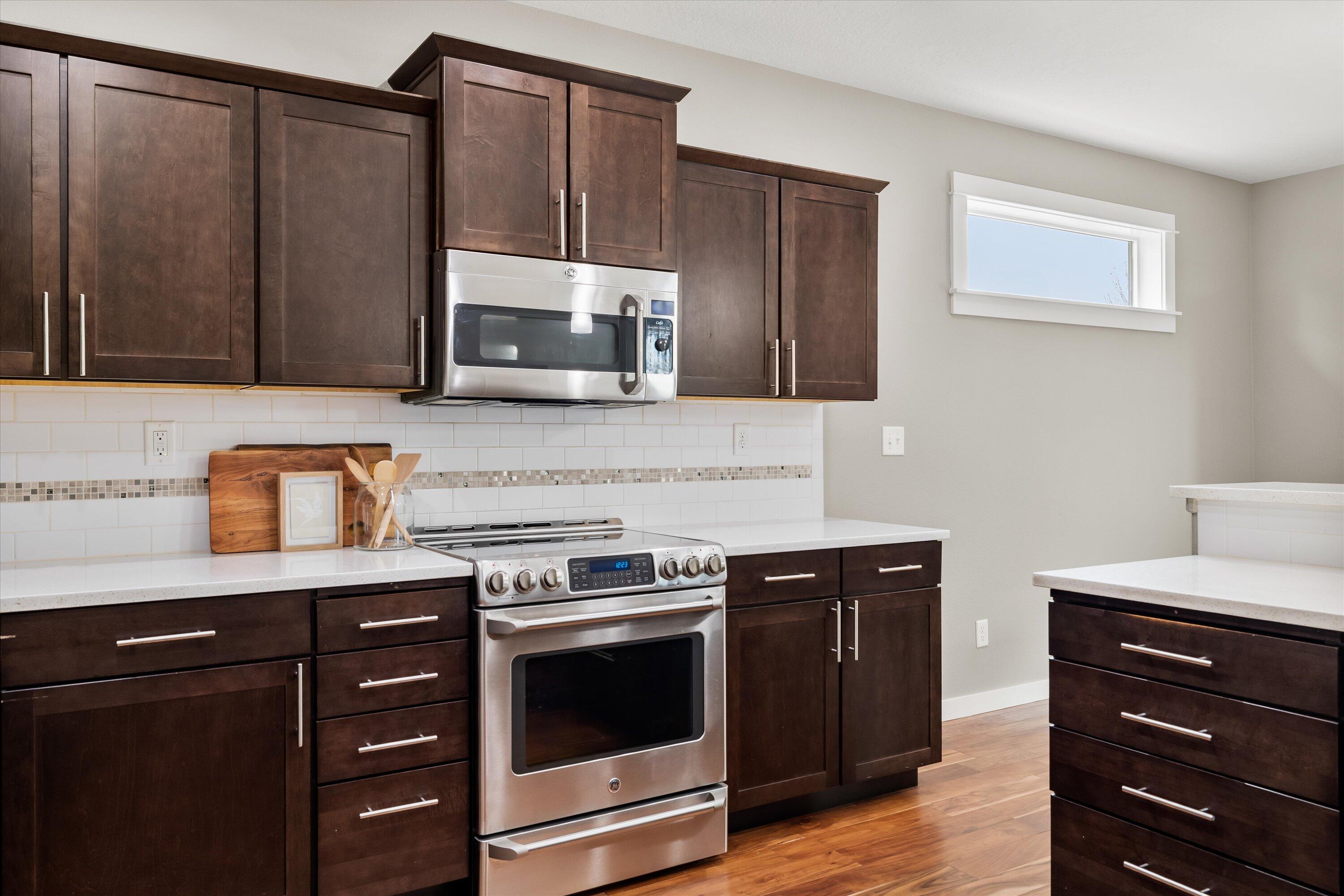 21338 NE Eagle Crossing Avenue