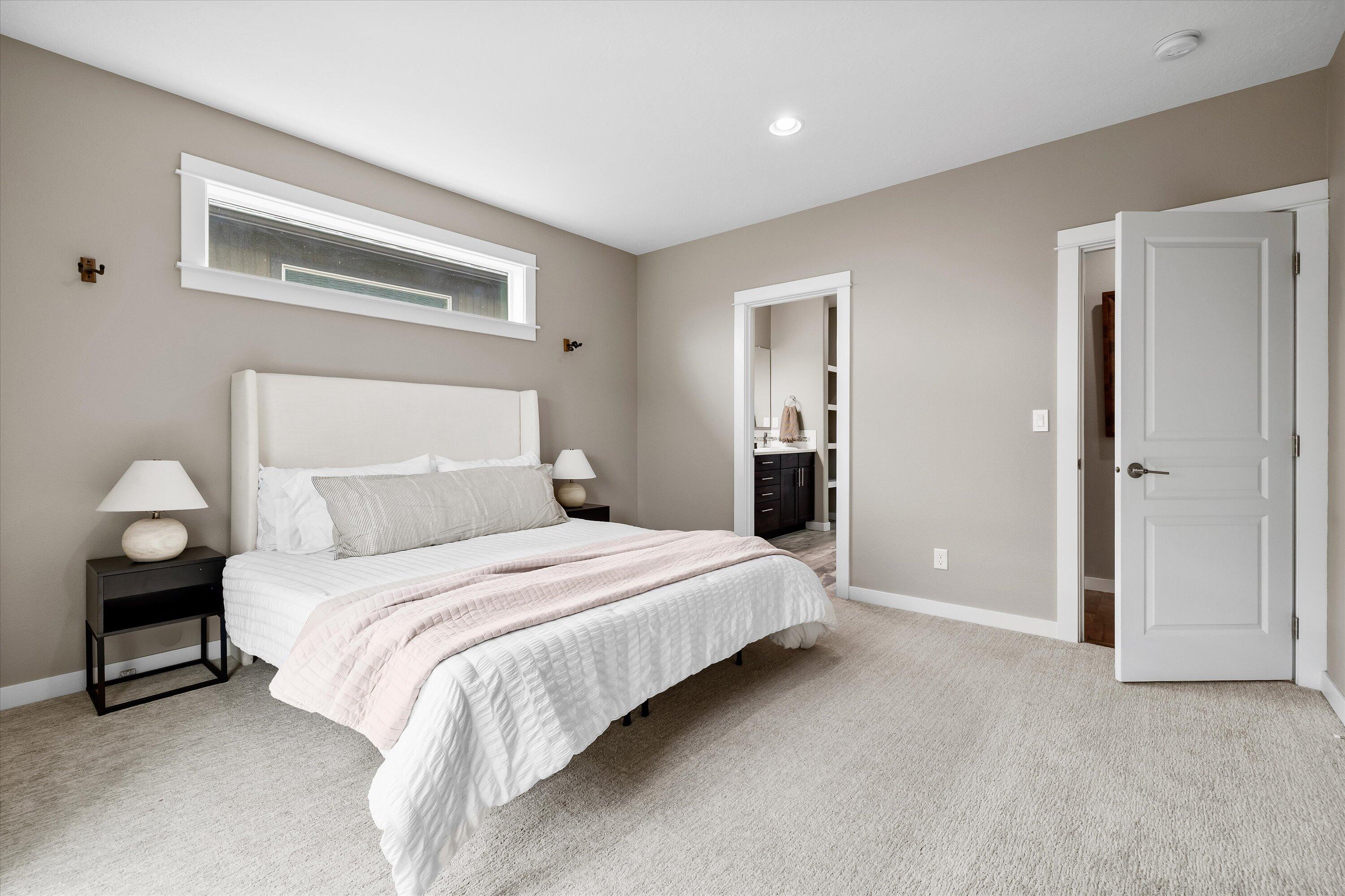 21338 NE Eagle Crossing Avenue