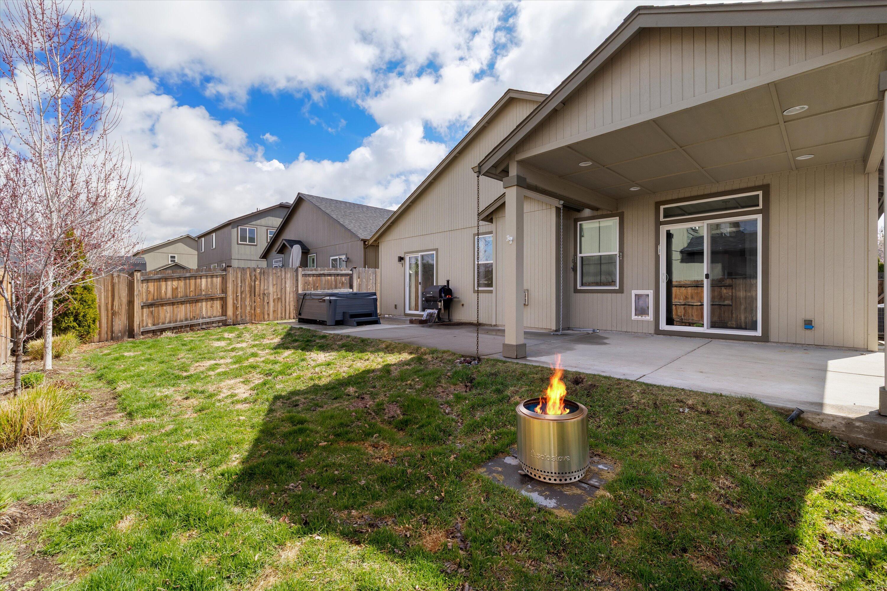 21338 NE Eagle Crossing Avenue