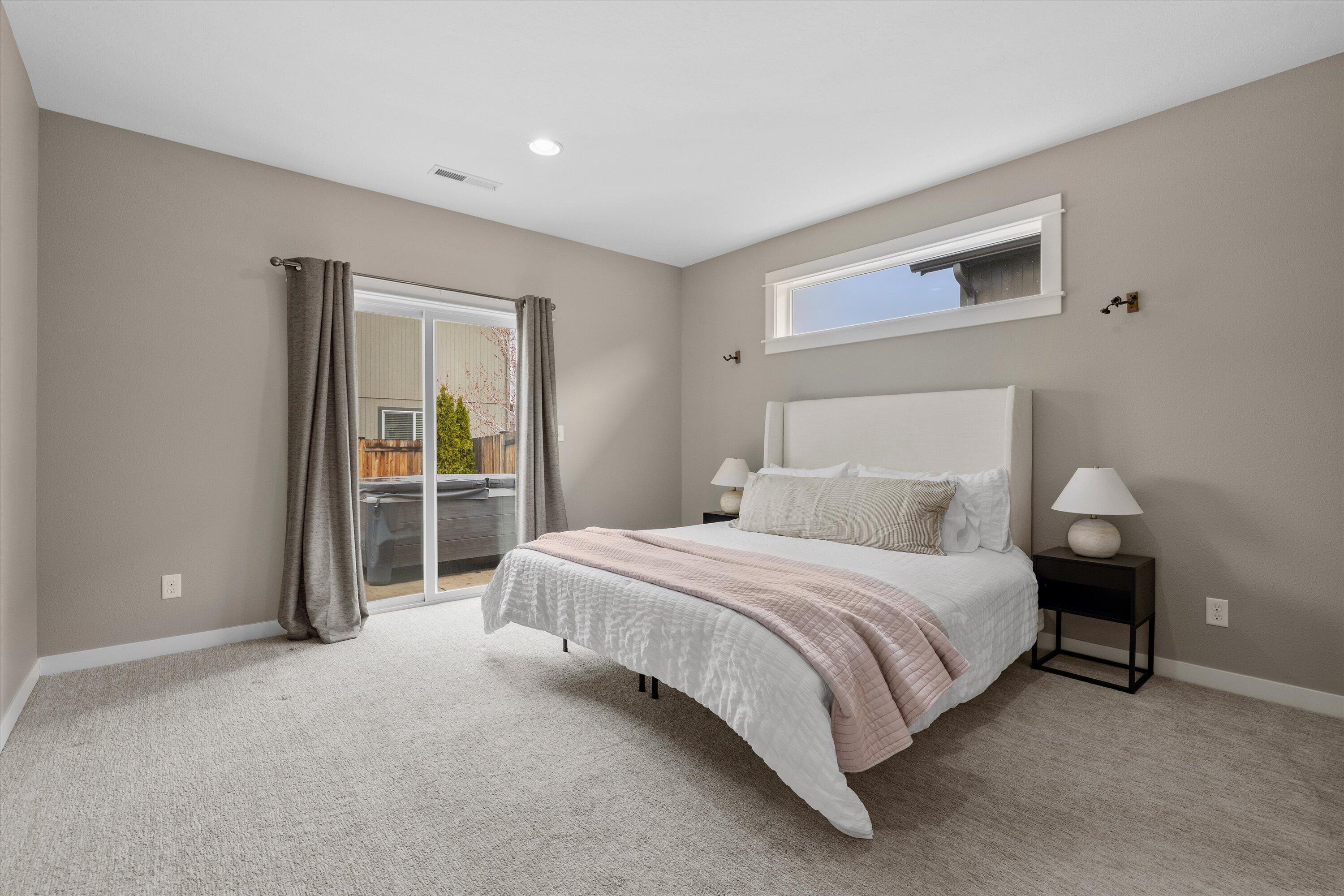 21338 NE Eagle Crossing Avenue