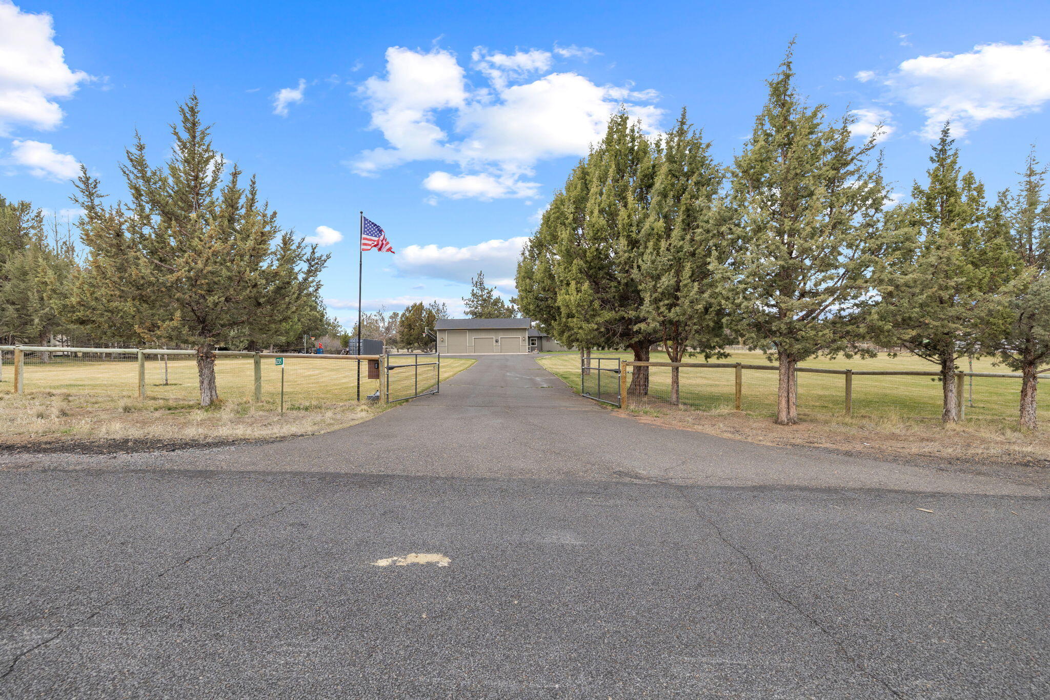 62315 Deer Trail Road